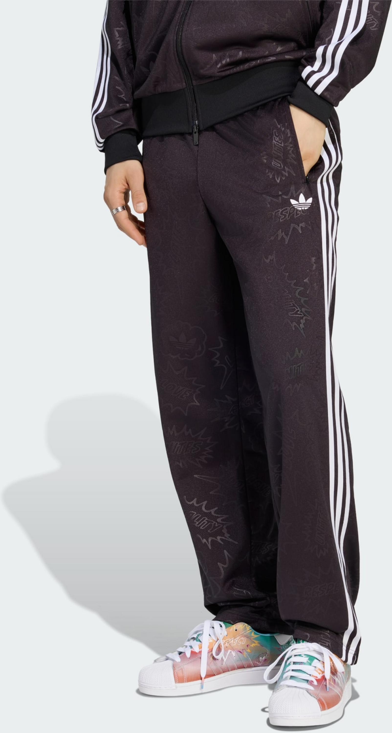 ADIDAS ORIGINALS, Adidas Originals Love Unites Fb Tp Tr&auml;ningsbyxor
