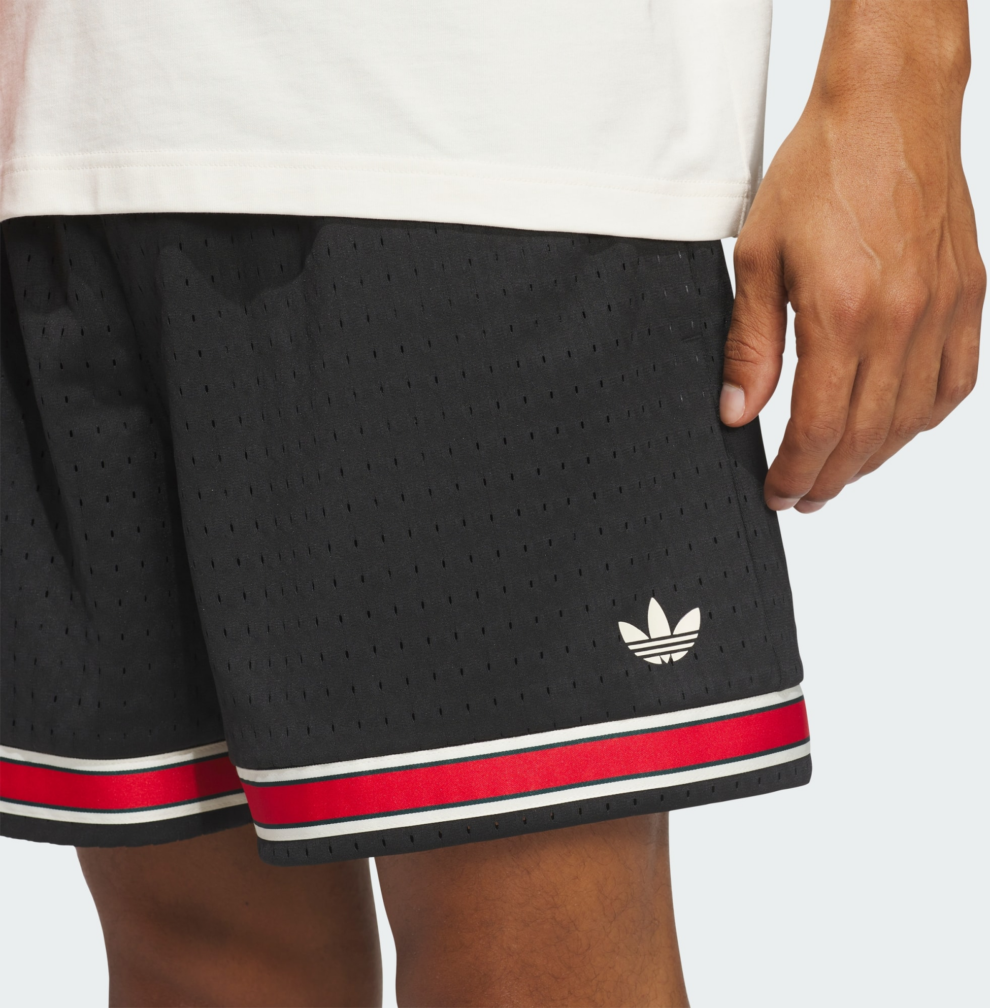 ADIDAS ORIGINALS, Adidas Originals Originals Sideline Shorts