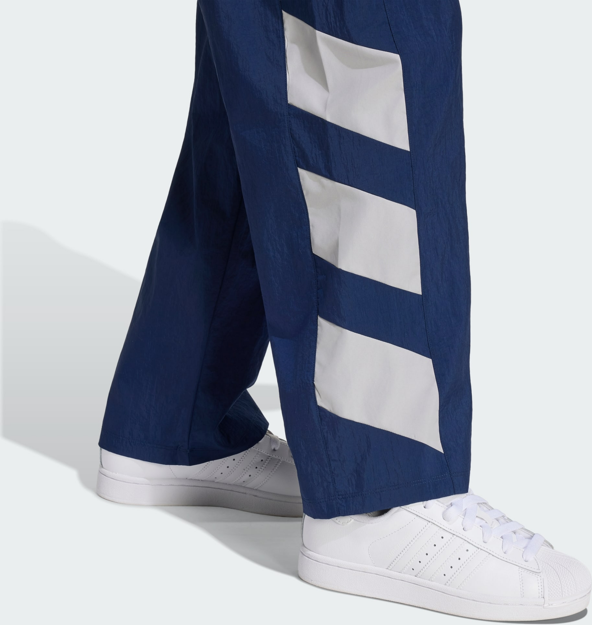 ADIDAS ORIGINALS, Adidas Originals Oversized Blocked Woven Tr&auml;ningsbyxor