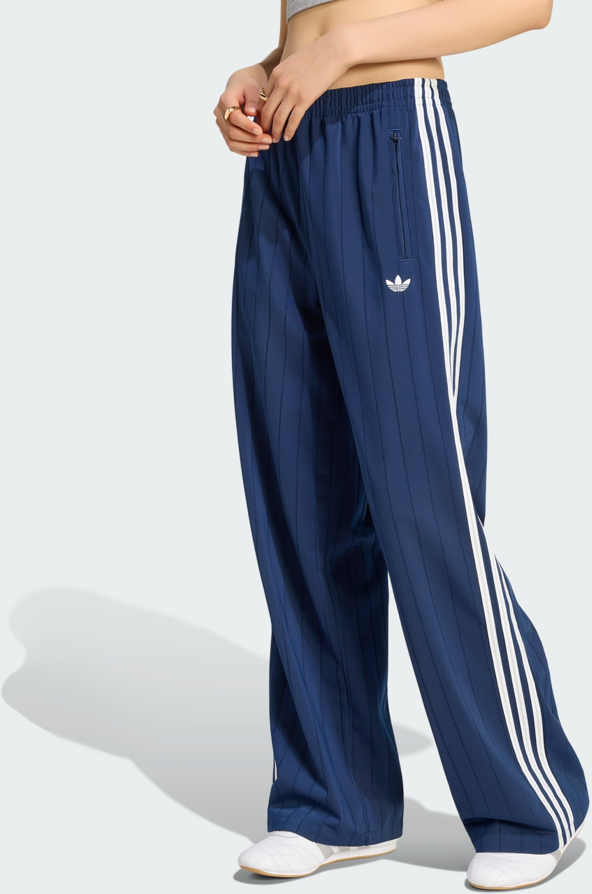 ADIDAS ORIGINALS, Adidas Originals Pinstripe Firebird Loose Tr&auml;ningsbyxor