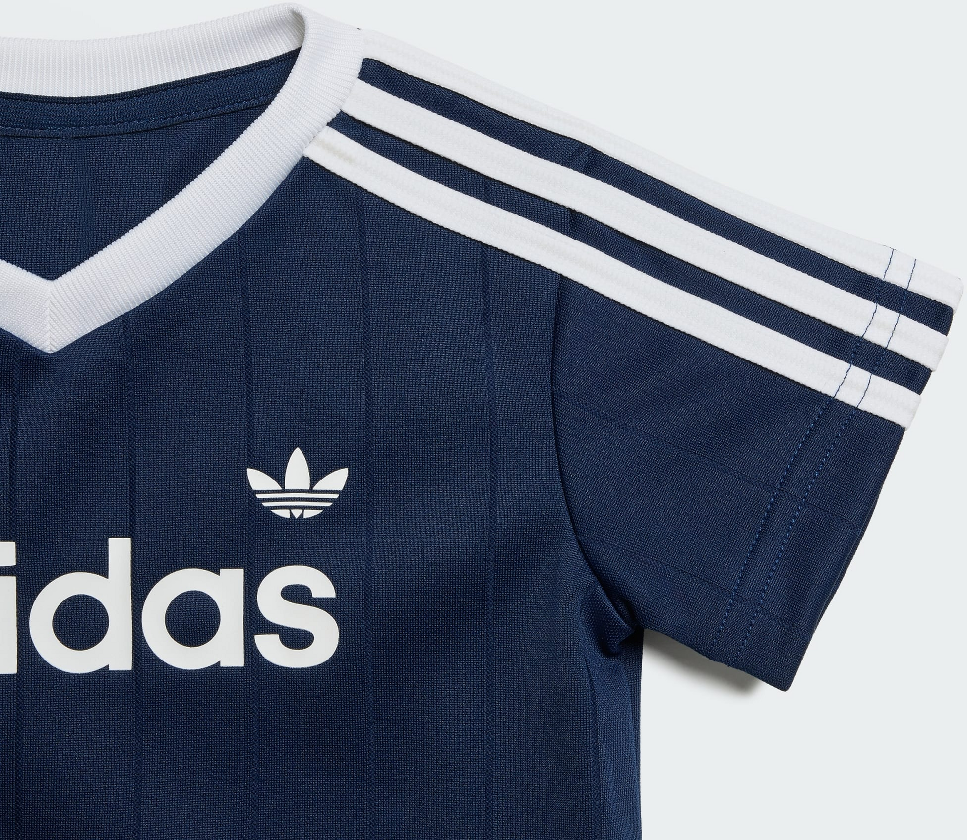 ADIDAS ORIGINALS, Adidas Originals Pinstripes Sprinter Set Med Shorts Och T-shirt
