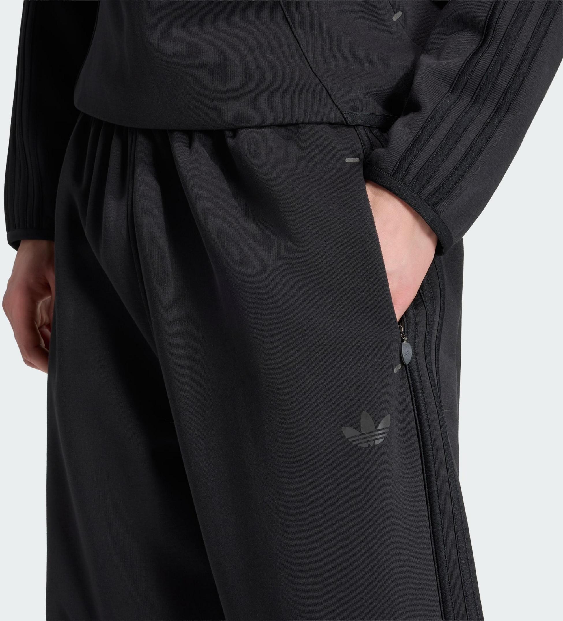 ADIDAS ORIGINALS, Adidas Originals Spacer Teamgeist 26 Cutline Open Hem Byxor