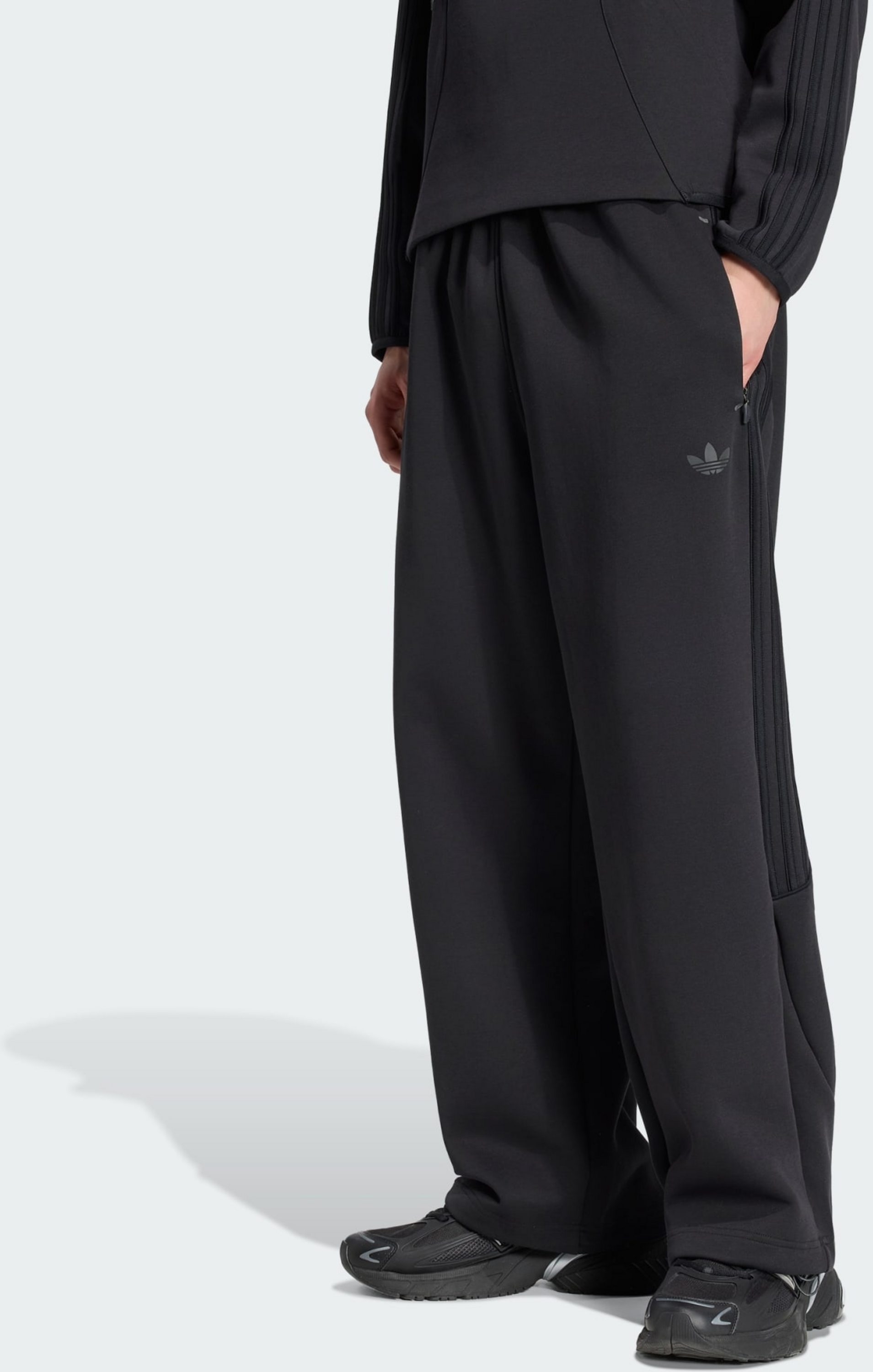 ADIDAS ORIGINALS, Adidas Originals Spacer Teamgeist 26 Cutline Open Hem Byxor