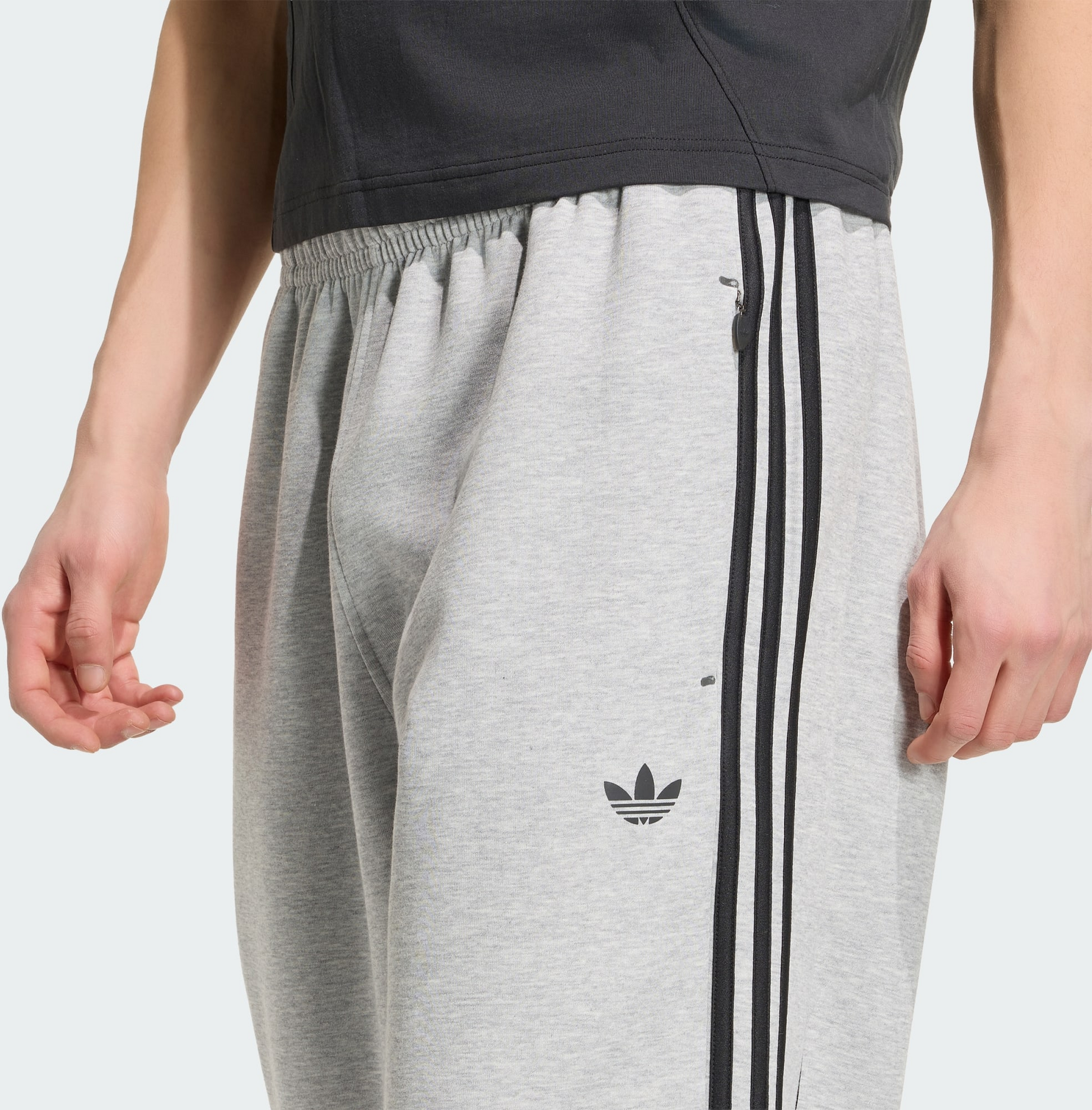 ADIDAS ORIGINALS, Adidas Originals Spacer Teamgeist 26 Cutline Open Hem Byxor
