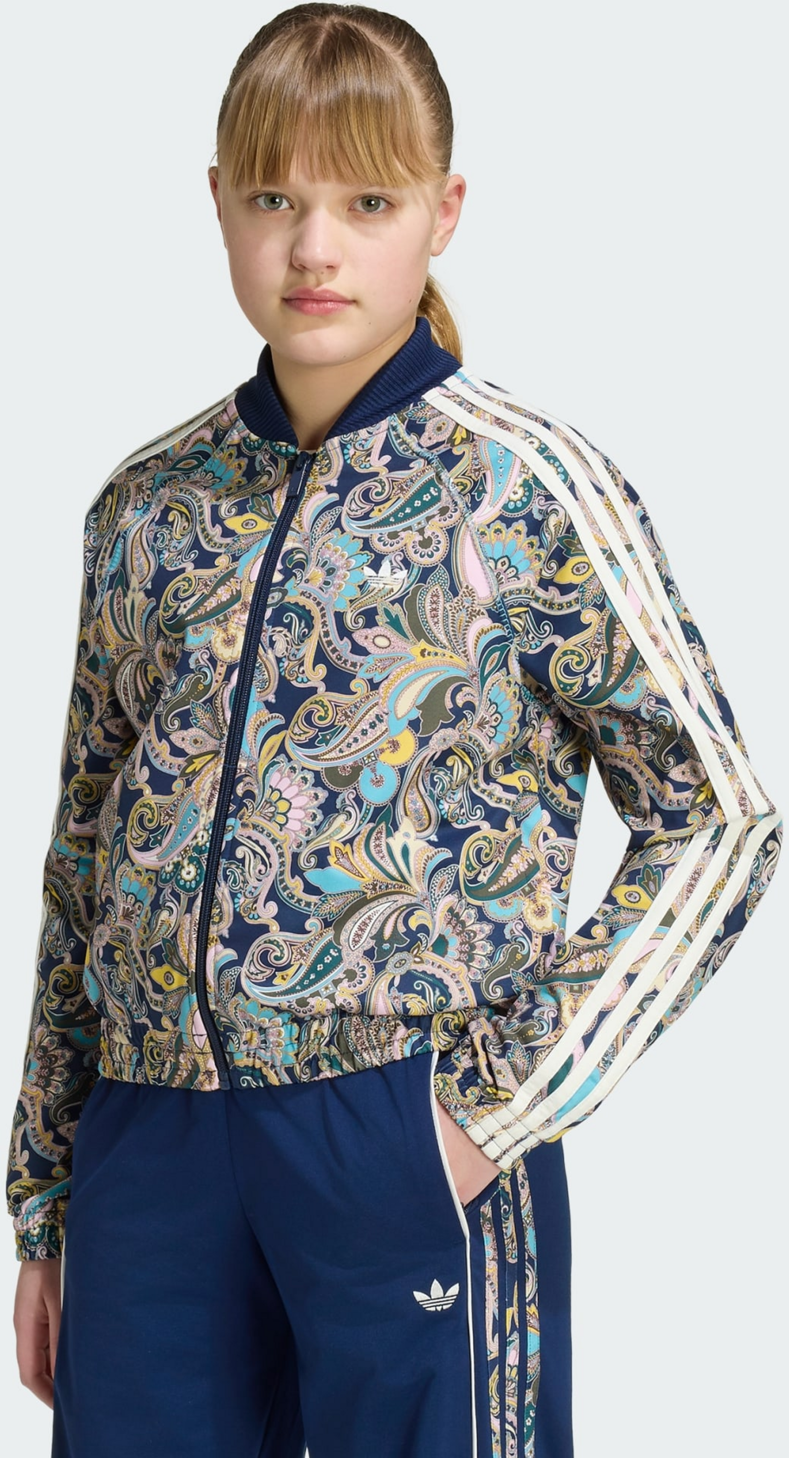 ADIDAS ORIGINALS, Adidas Originals Sst Loose Cropped Paisley Tr&auml;ningsjacka
