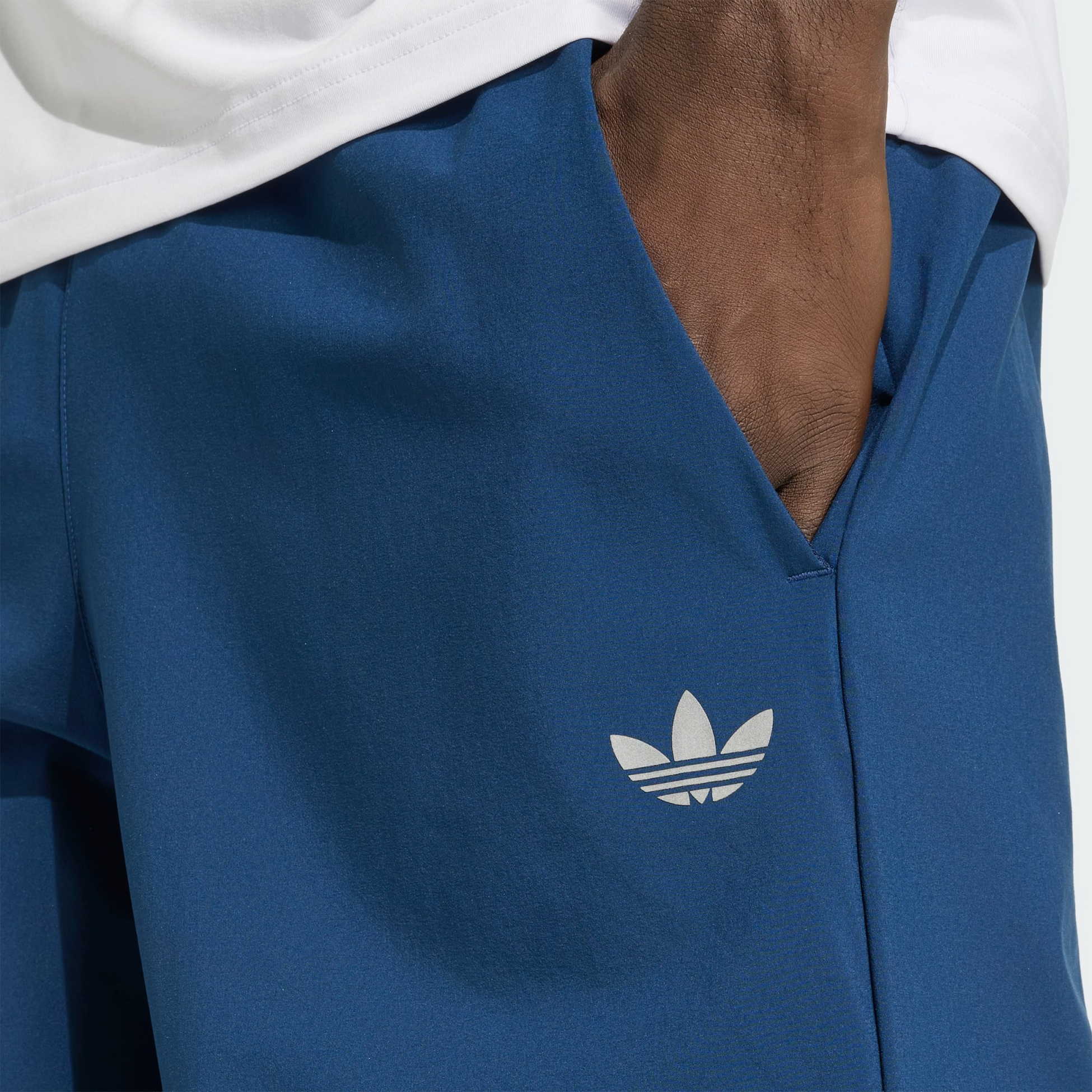 ADIDAS ORIGINALS, Adidas Originals Tech Trefoil Essentials Polyester Shorts