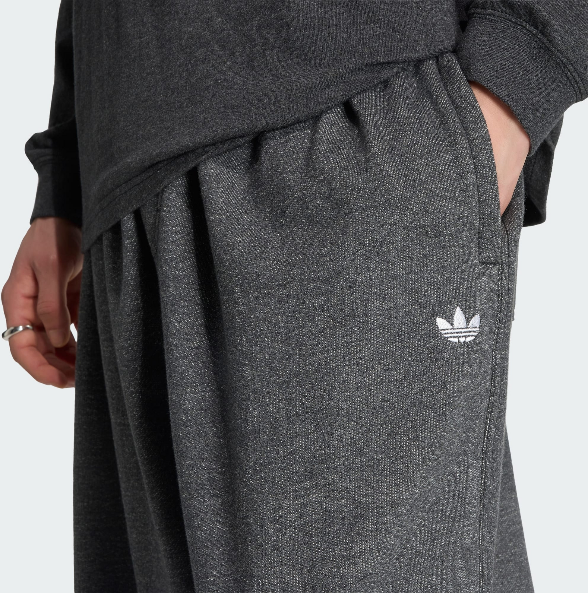 ADIDAS ORIGINALS, Adidas Originals Trefoil Essentials Melange Baggy Byxor Med Raka Benslut