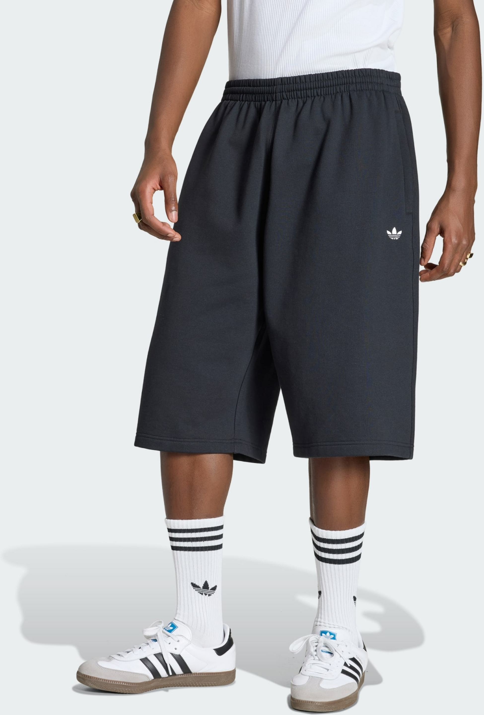 ADIDAS ORIGINALS, Adidas Originals Trefoil Essentials Shorts 35 Cm