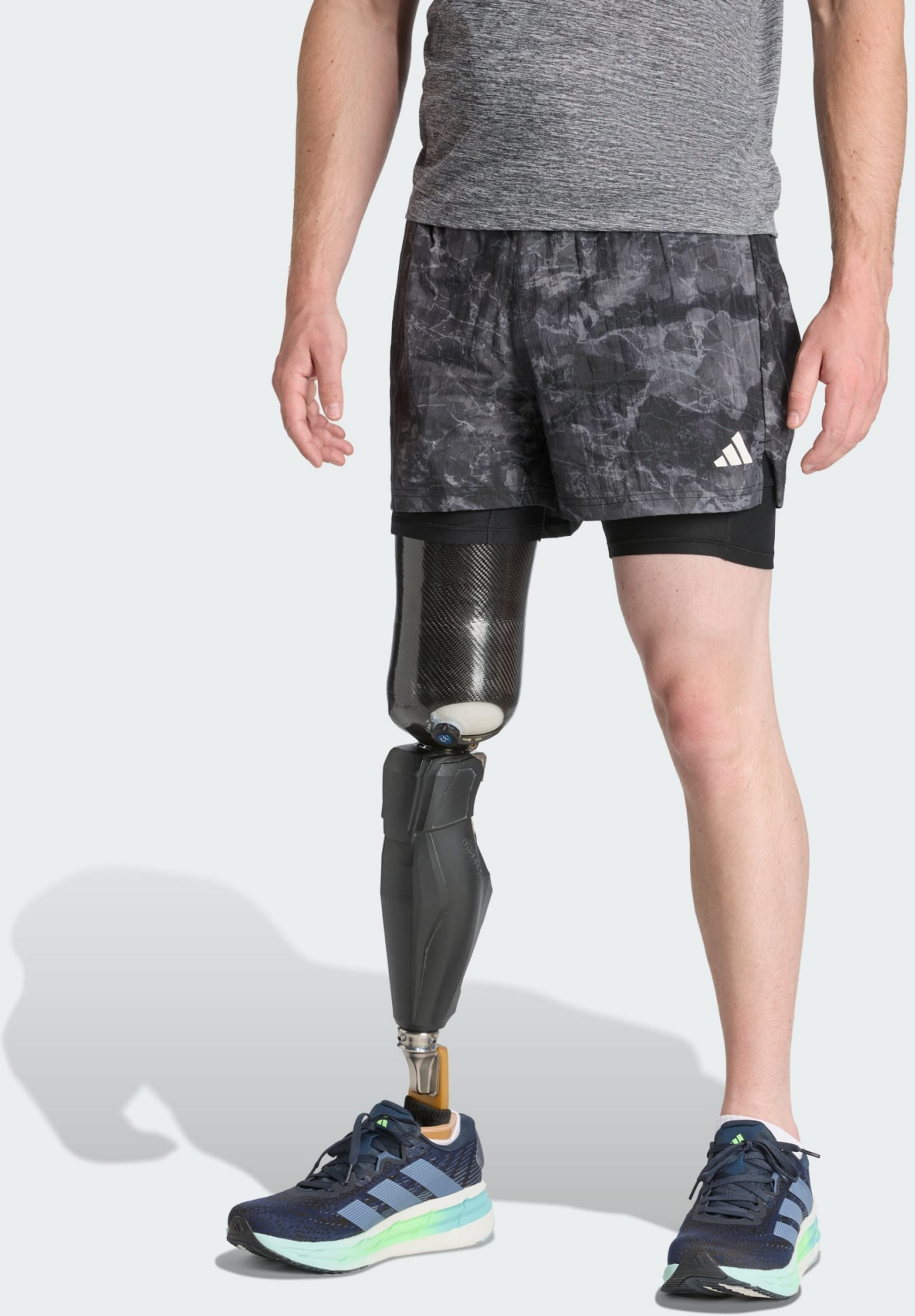 ADIDAS, Adidas Own The Run Sprayfärgade 2-i-1-shorts