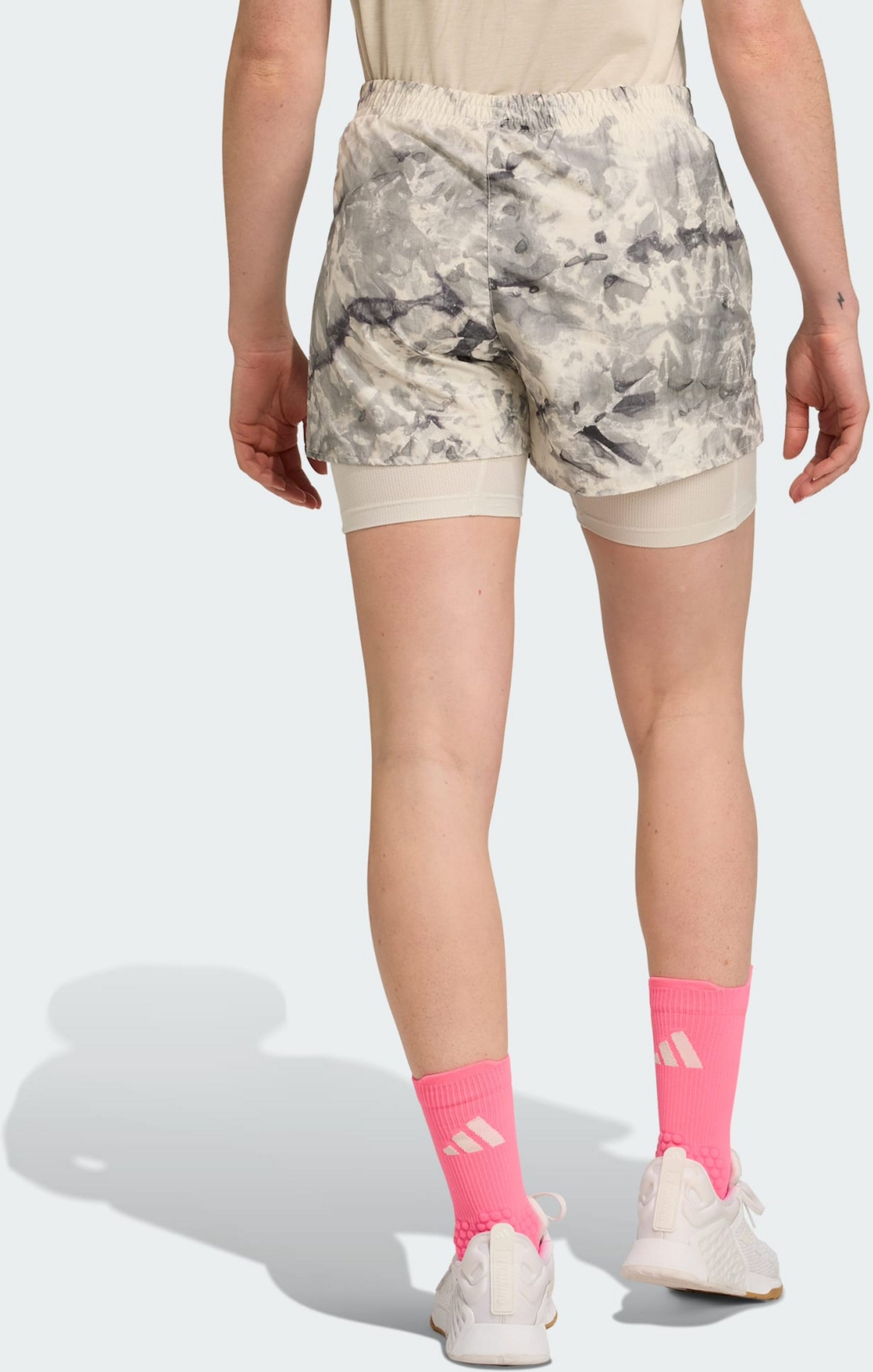 ADIDAS, Adidas Own The Run Sprayf&auml;rgade 2-i-1-shorts
