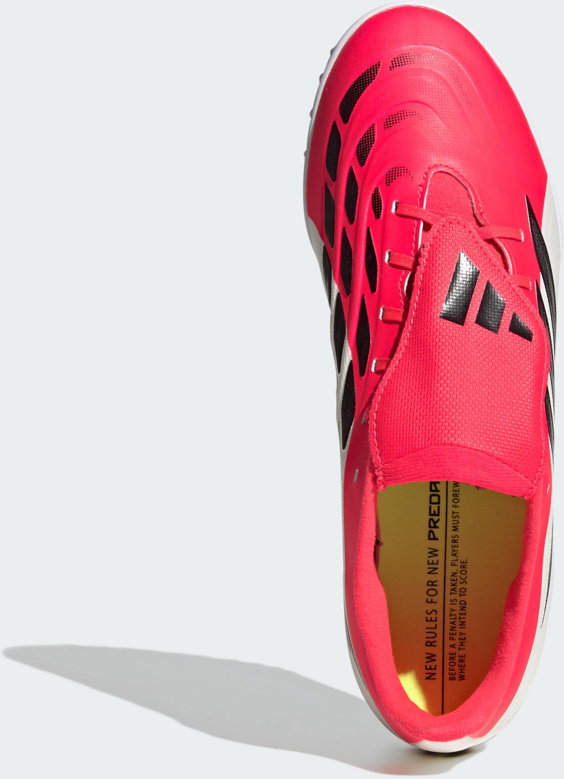ADIDAS, Adidas Predator Club Fold-over Tongue Turf Fotbollsskor