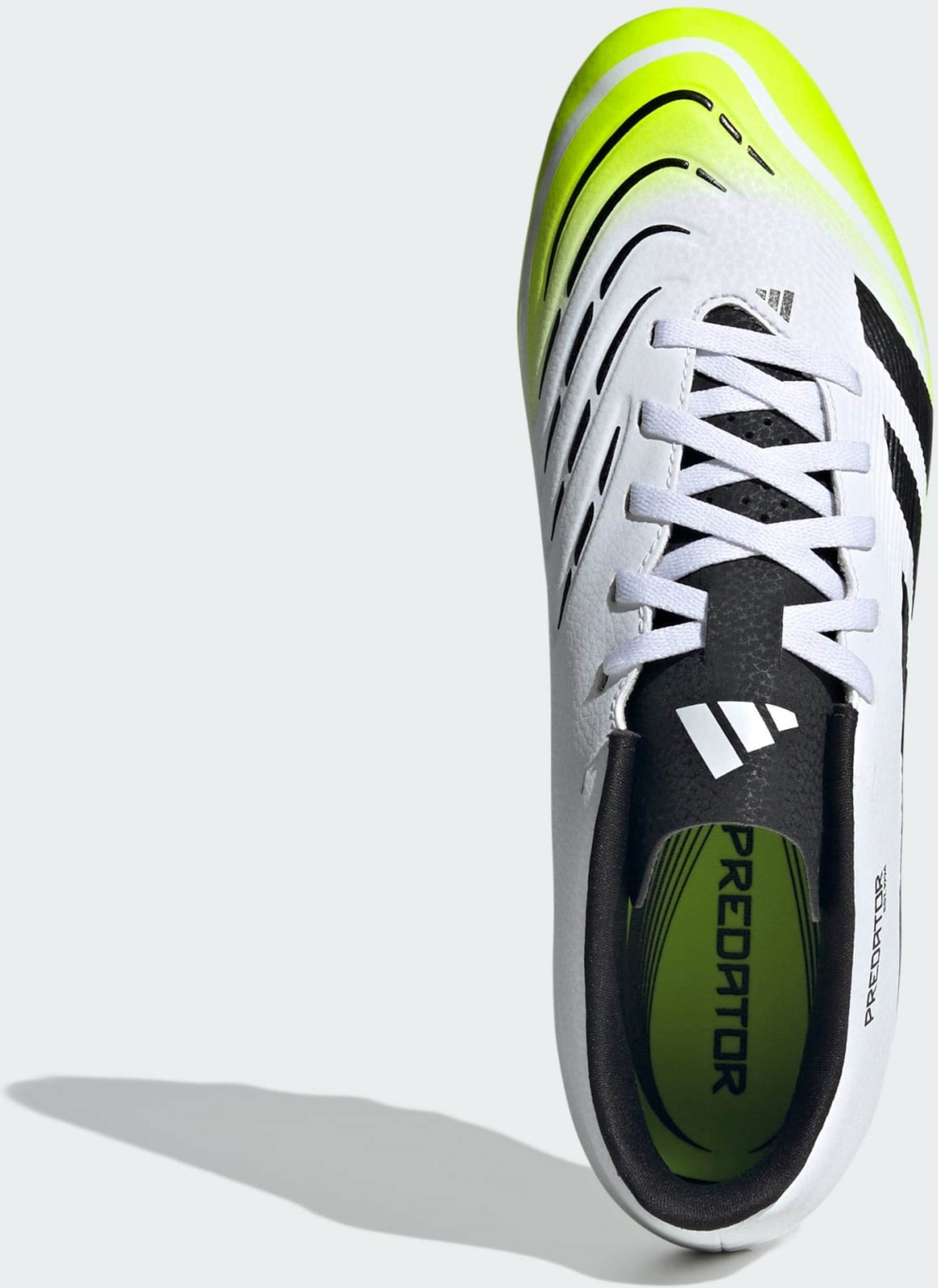 ADIDAS, Adidas Predator Club Fotbollsskor F&ouml;r Fast Underlag/flera Underlag
