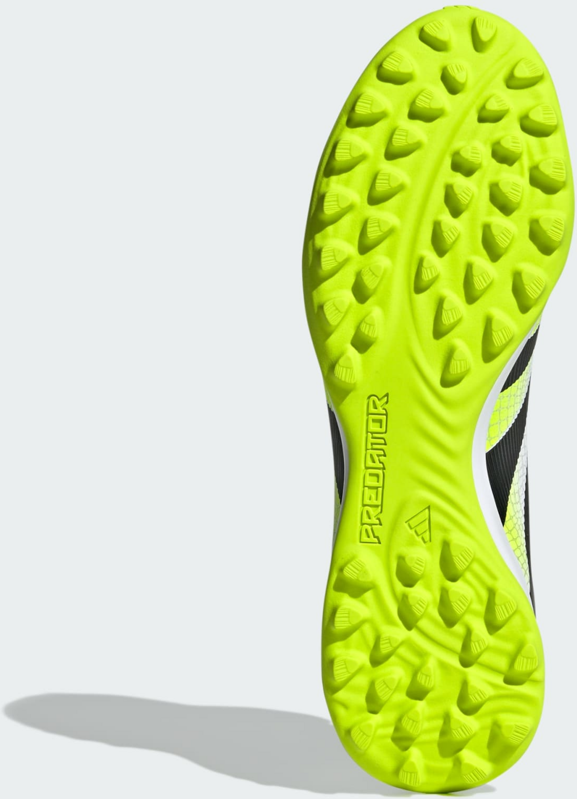 ADIDAS, Adidas Predator League Skor Med Vikbar Pl&ouml;s F&ouml;r Grus