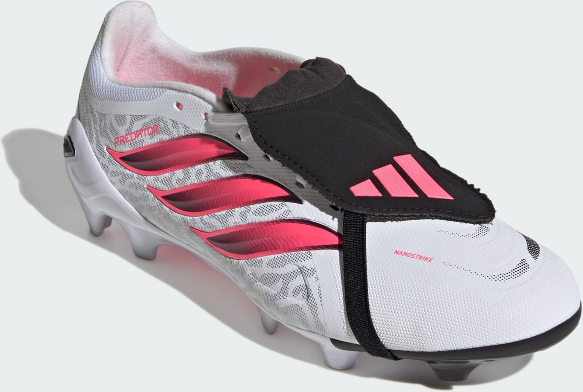 ADIDAS, Adidas Predator League Vikbar Pl&ouml;s Fotbollsskor F&ouml;r Fasta Underlag