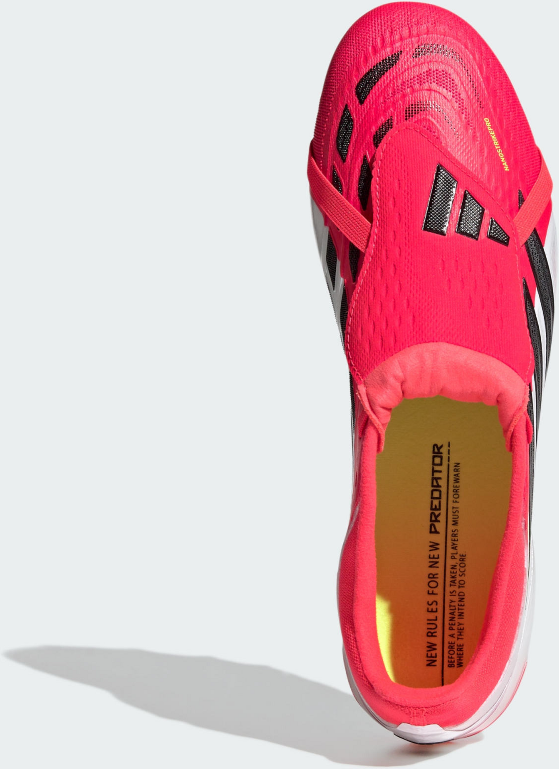 ADIDAS, Adidas Predator Pro Fold-over Tongue Fotbollsskor F&ouml;r Konstgr&auml;s