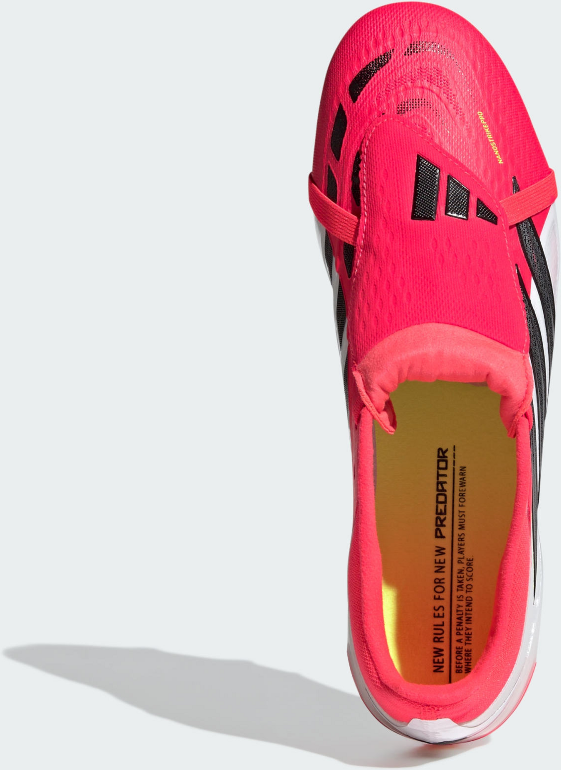 ADIDAS, Adidas Predator Pro Fotbollsskor Med Vikbar Pl&ouml;s F&ouml;r Fasta Underlag