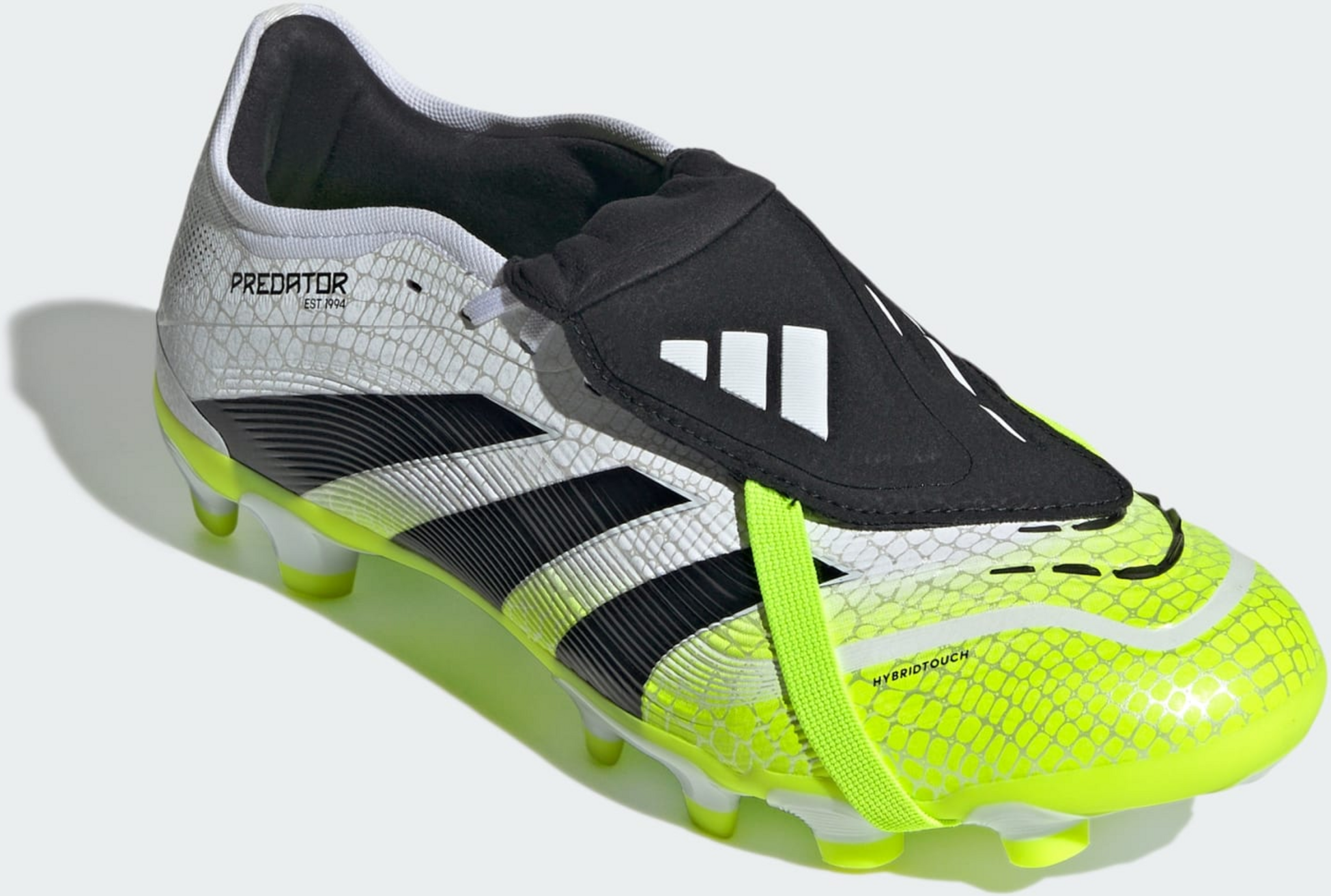 ADIDAS, Adidas Predator Pro Skor F&ouml;r Flera Underlag Med Vikbar Pl&ouml;s