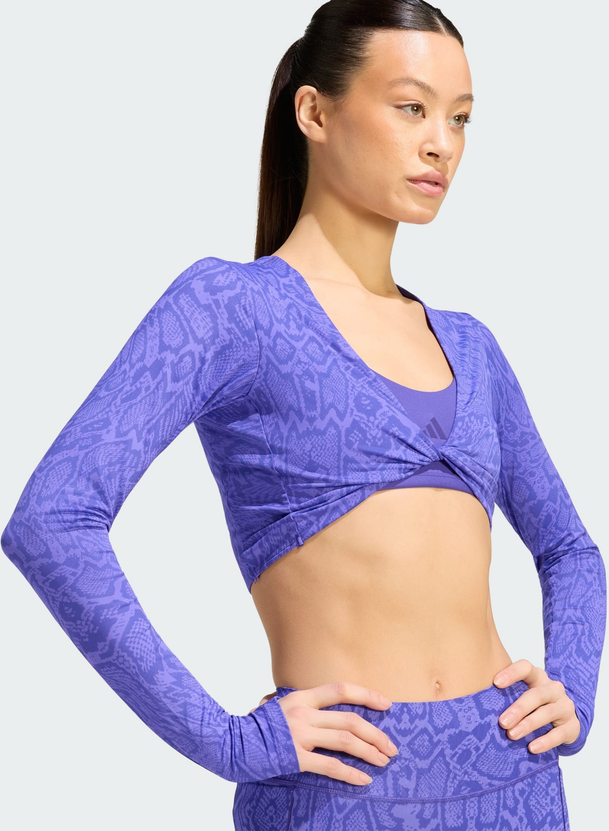ADIDAS, Adidas Primelift Workout Snake Twist V&auml;ndbar L&aring;ng&auml;rmad T-shirt