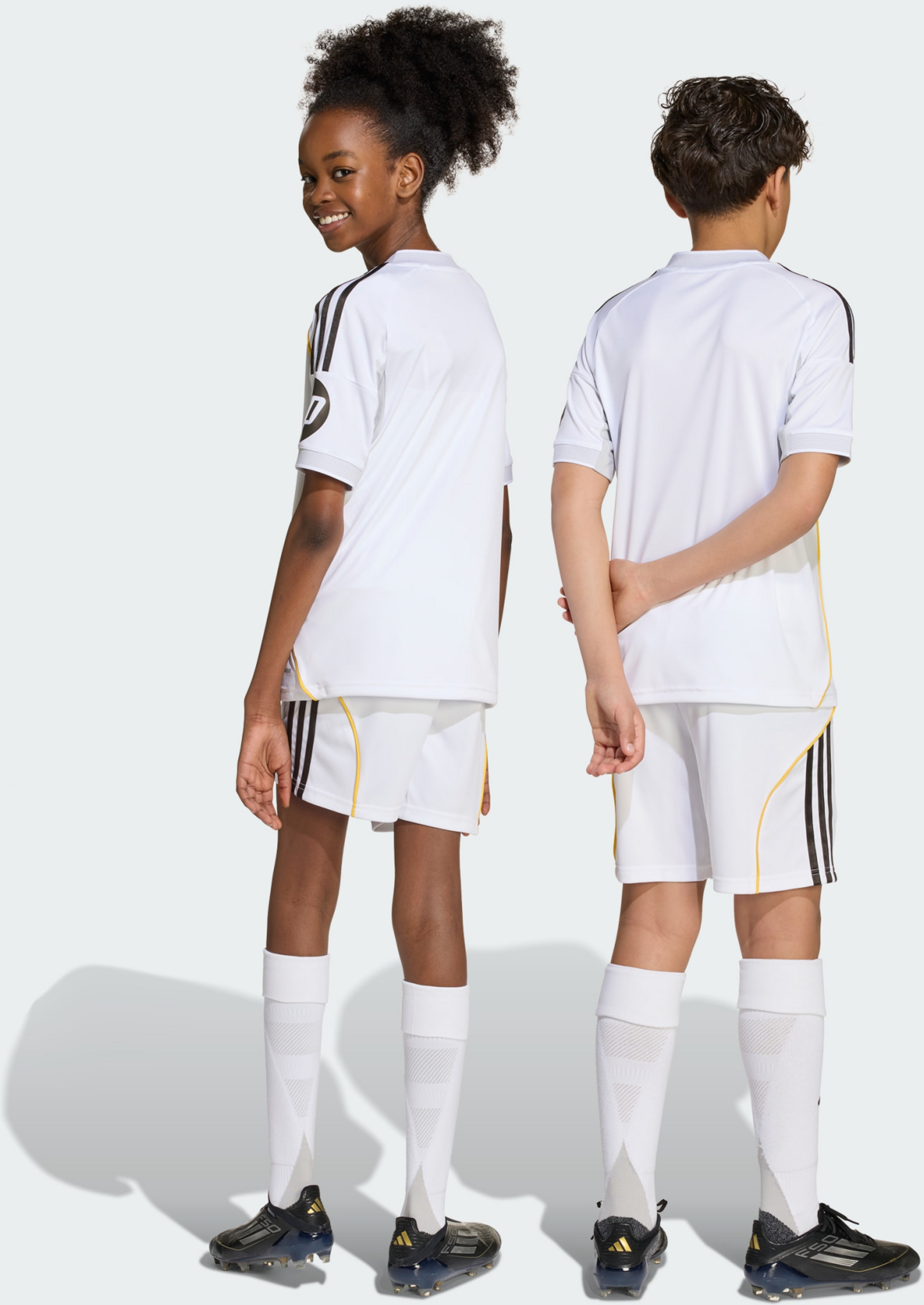 ADIDAS, Adidas Real Madrid 25/26 Hemmashorts För Barn