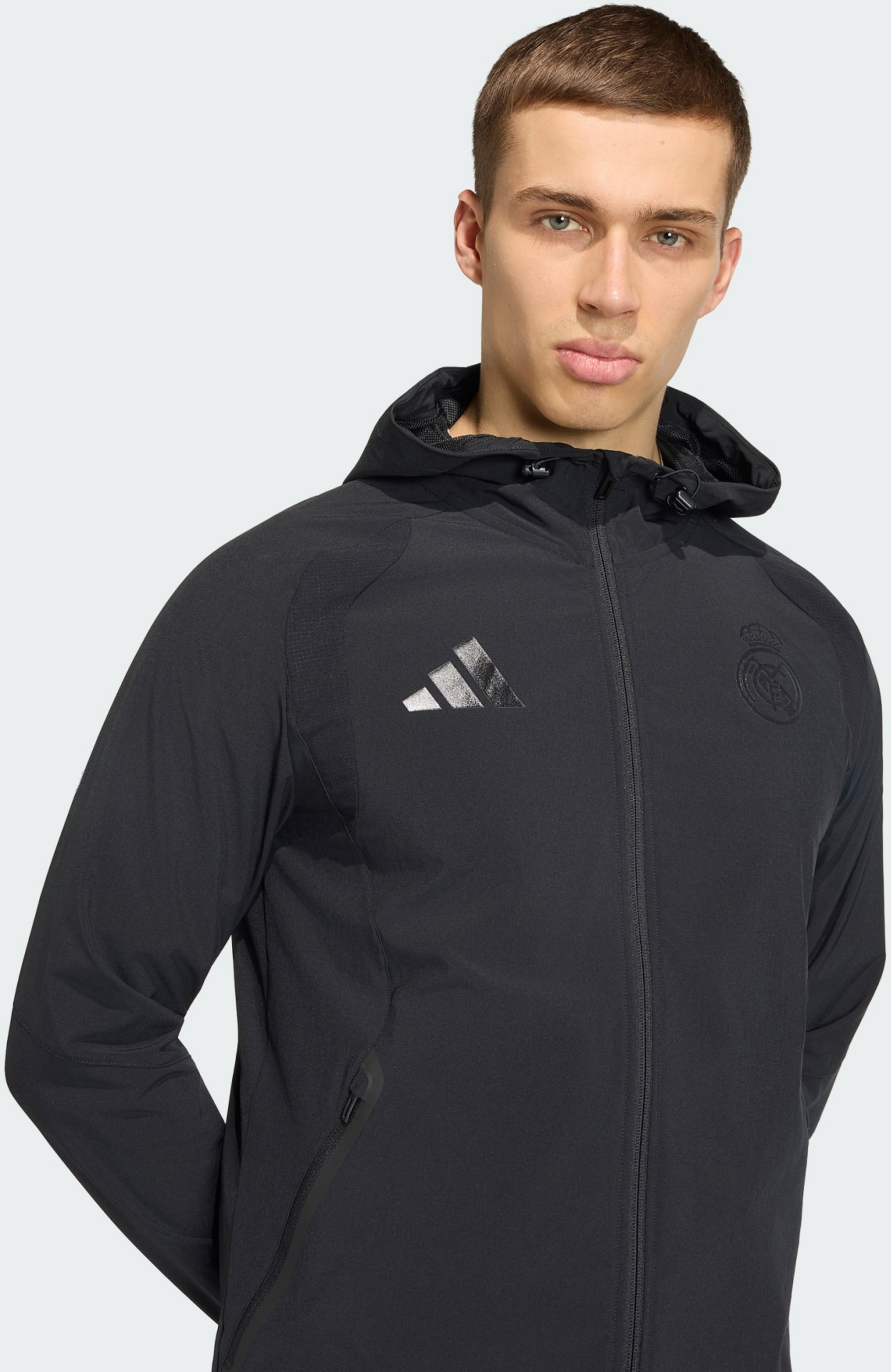 ADIDAS, Adidas Real Madrid Travel Vindjacka Med Hel Dragkedja