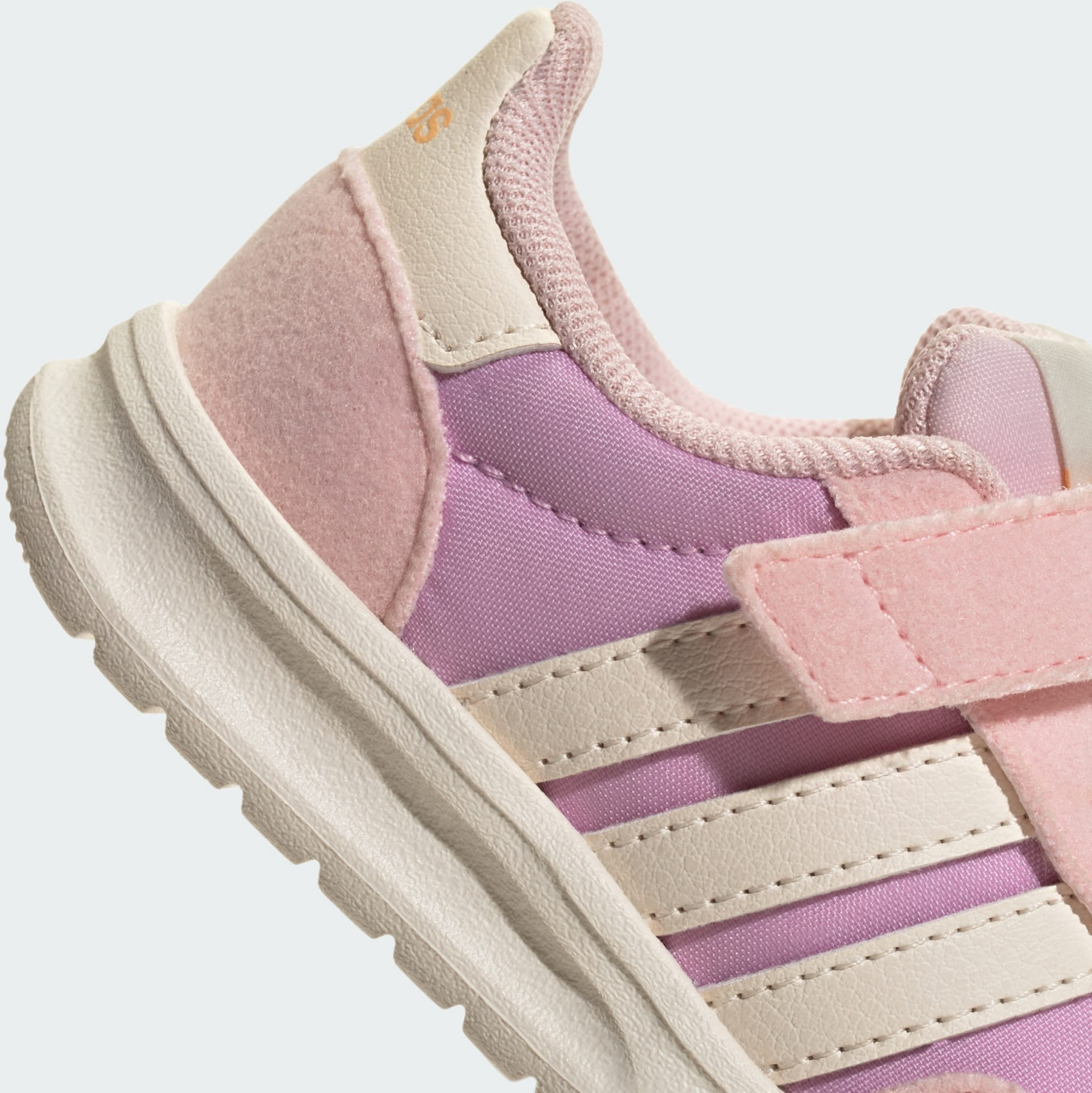 ADIDAS, Adidas Run 70s 2.0 Skor