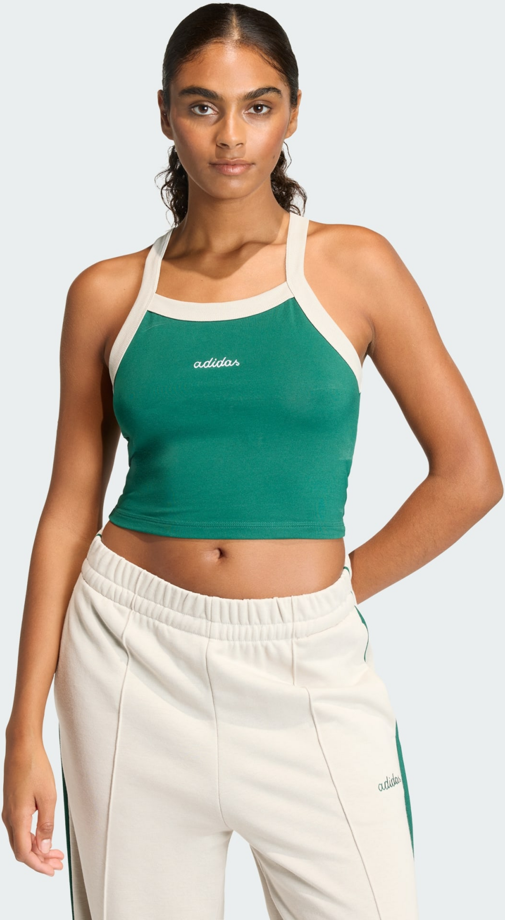 ADIDAS, Adidas Seasonal Essentials Colorpop Linne Med Broderad Grafik