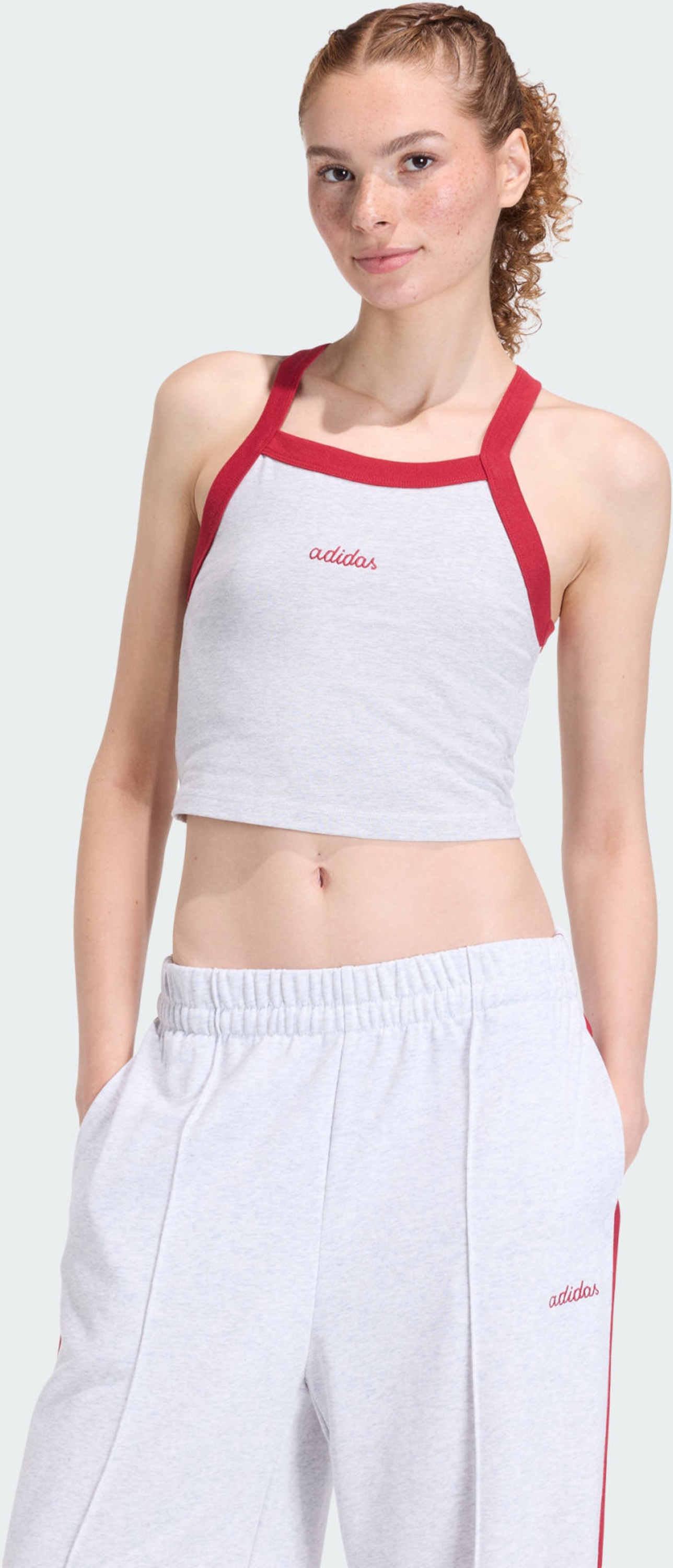 ADIDAS, Adidas Seasonal Essentials Colorpop Linne Med Broderad Grafik