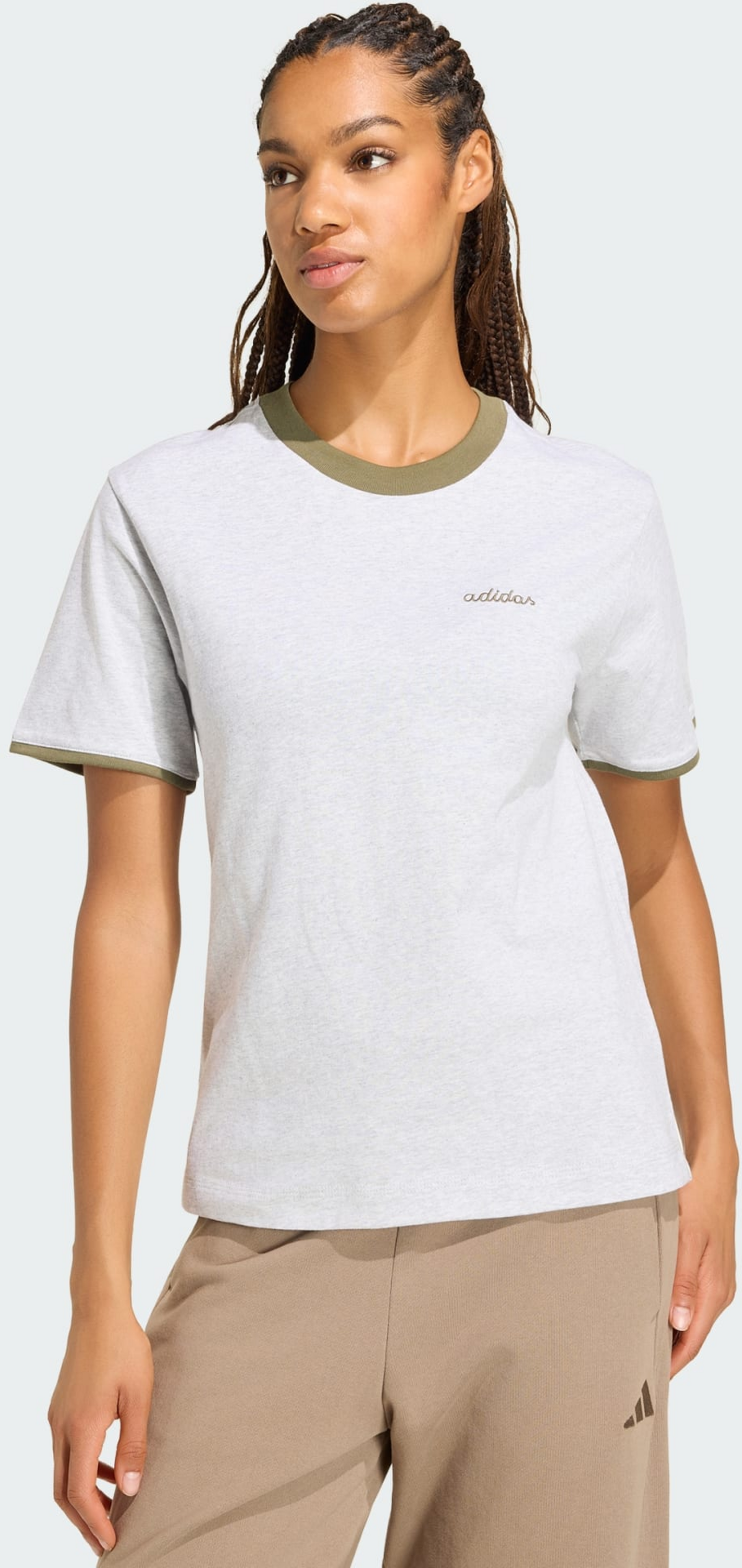 ADIDAS, Adidas Seasonal Essentials Colorpop T-shirt Med Broderad Grafik