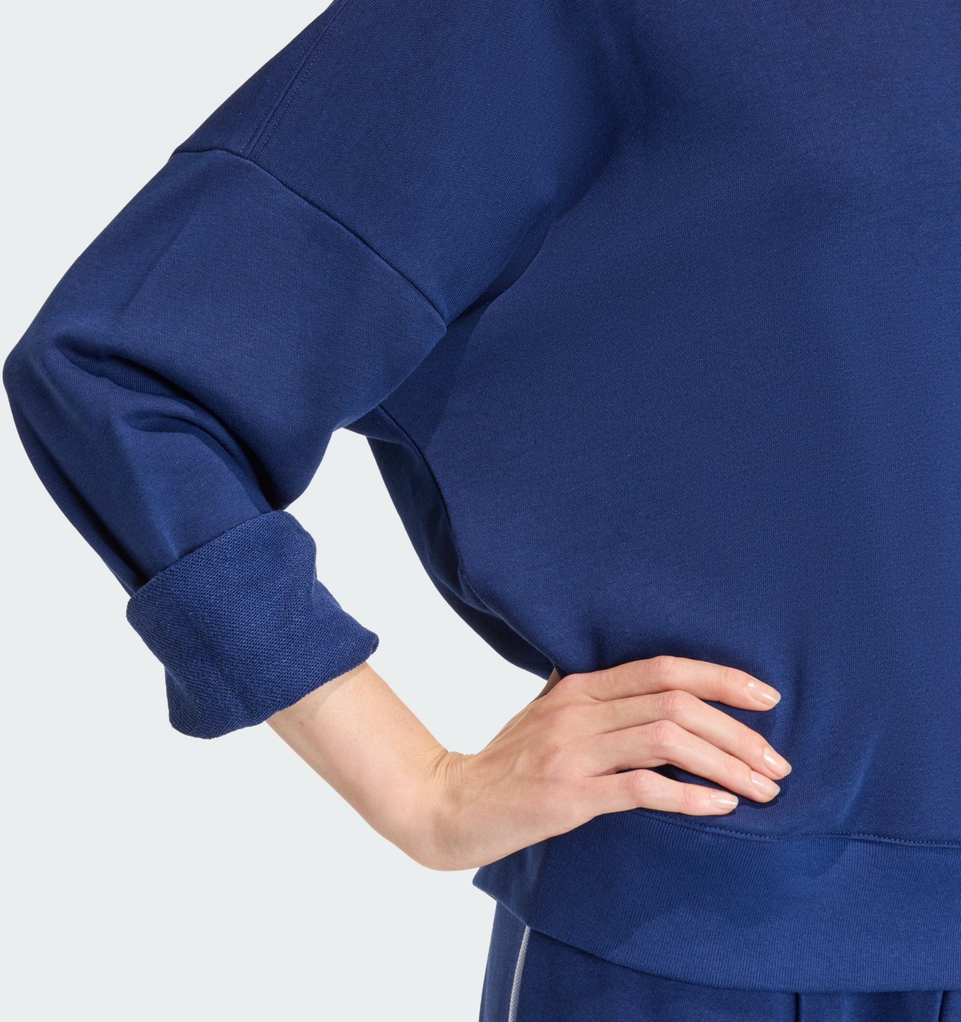 ADIDAS, Adidas Seasonal Essentials Colorpop-sweatshirt Med Broderad Grafik