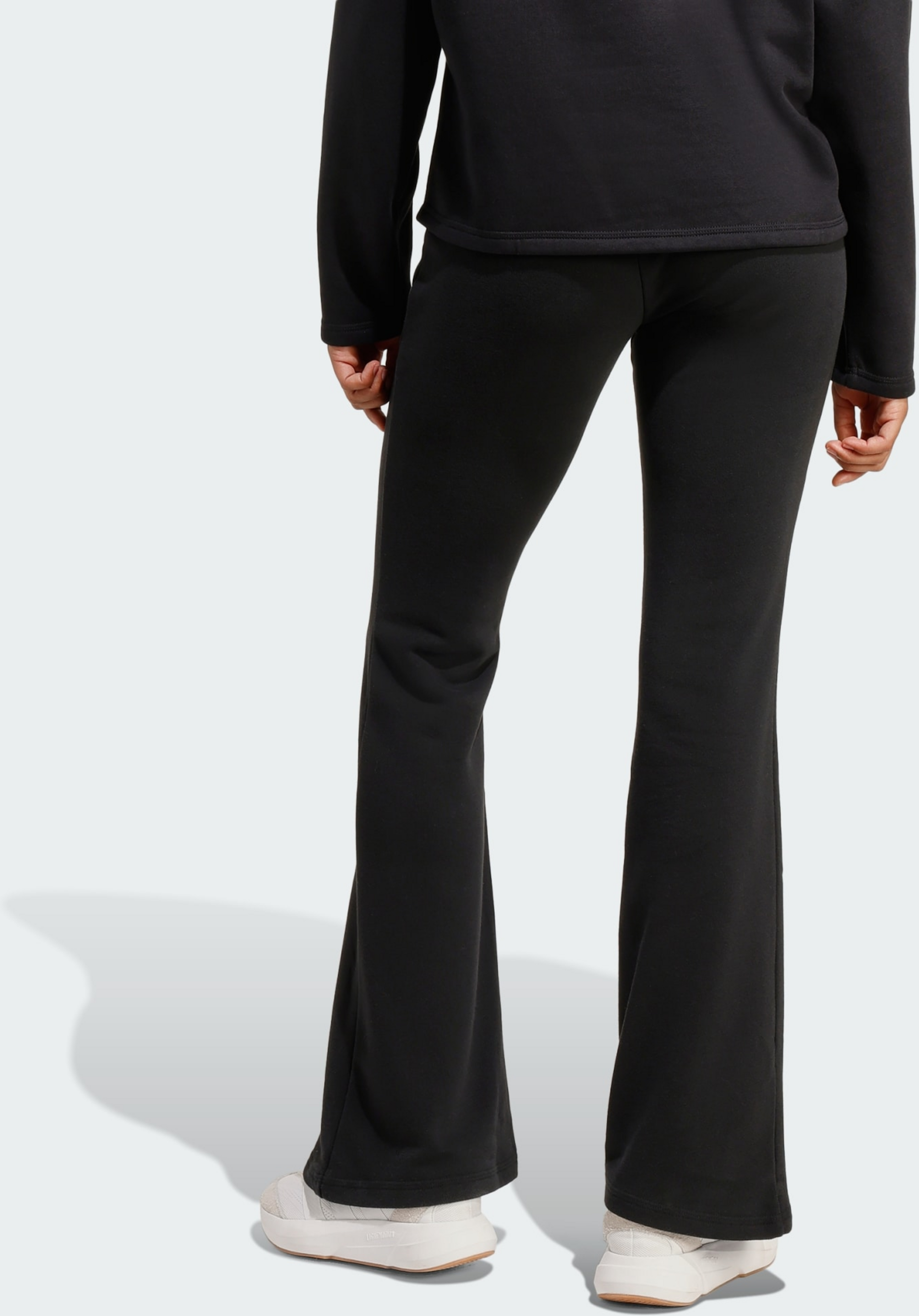 ADIDAS, Adidas Seasonal Essentials Utsvängda Byxor I Sweatshirttyg