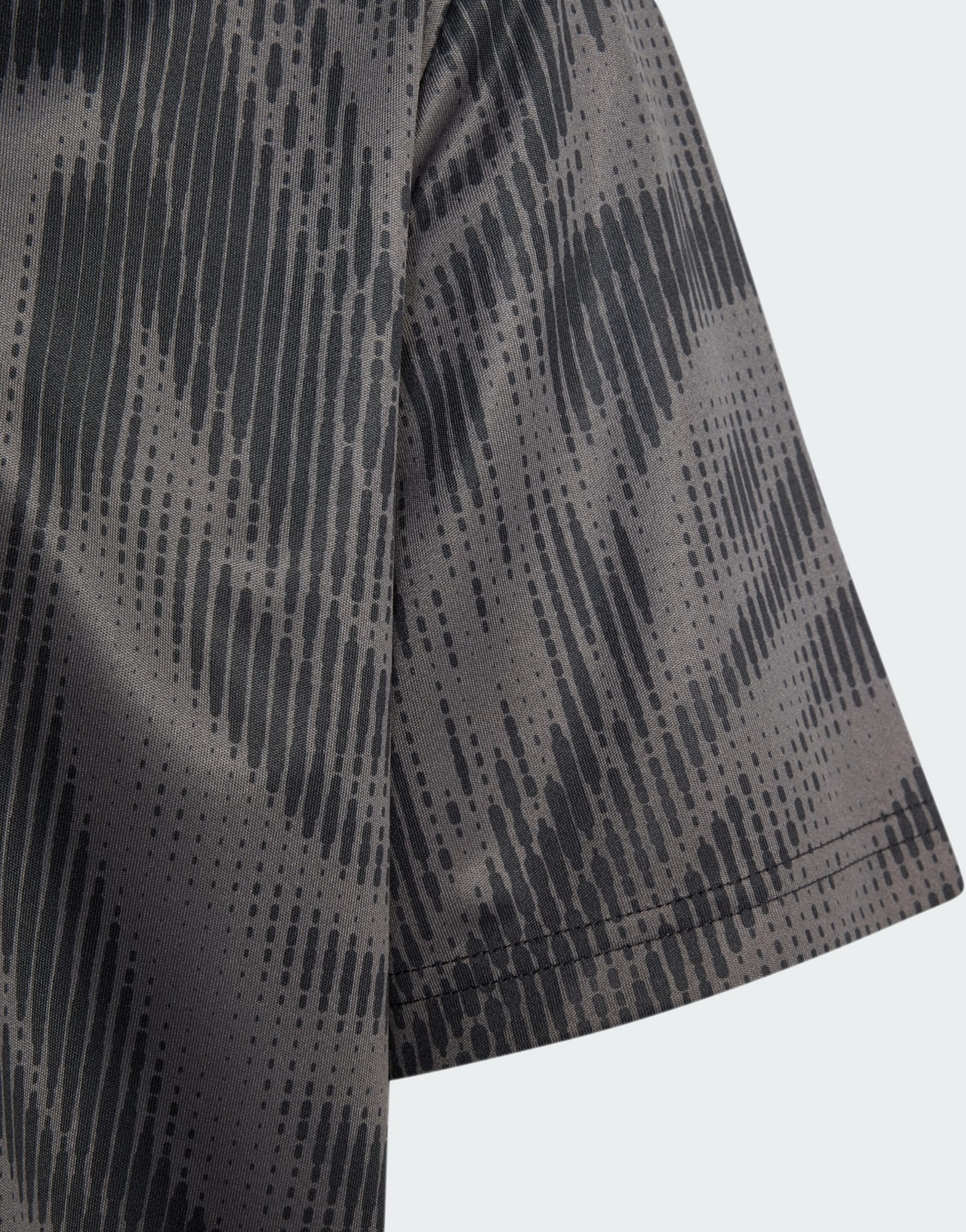 ADIDAS, Adidas Sport Icons T-shirt Med Helt&auml;ckande Grafik