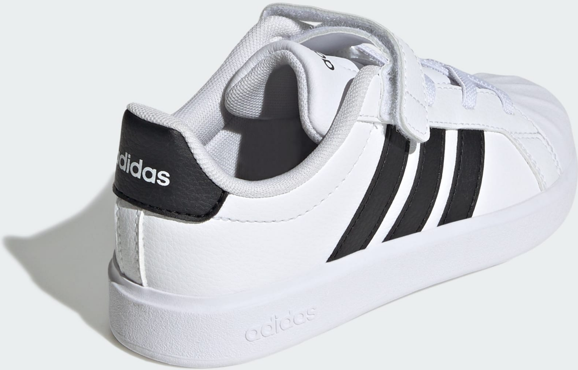 ADIDAS, Adidas Streettalk