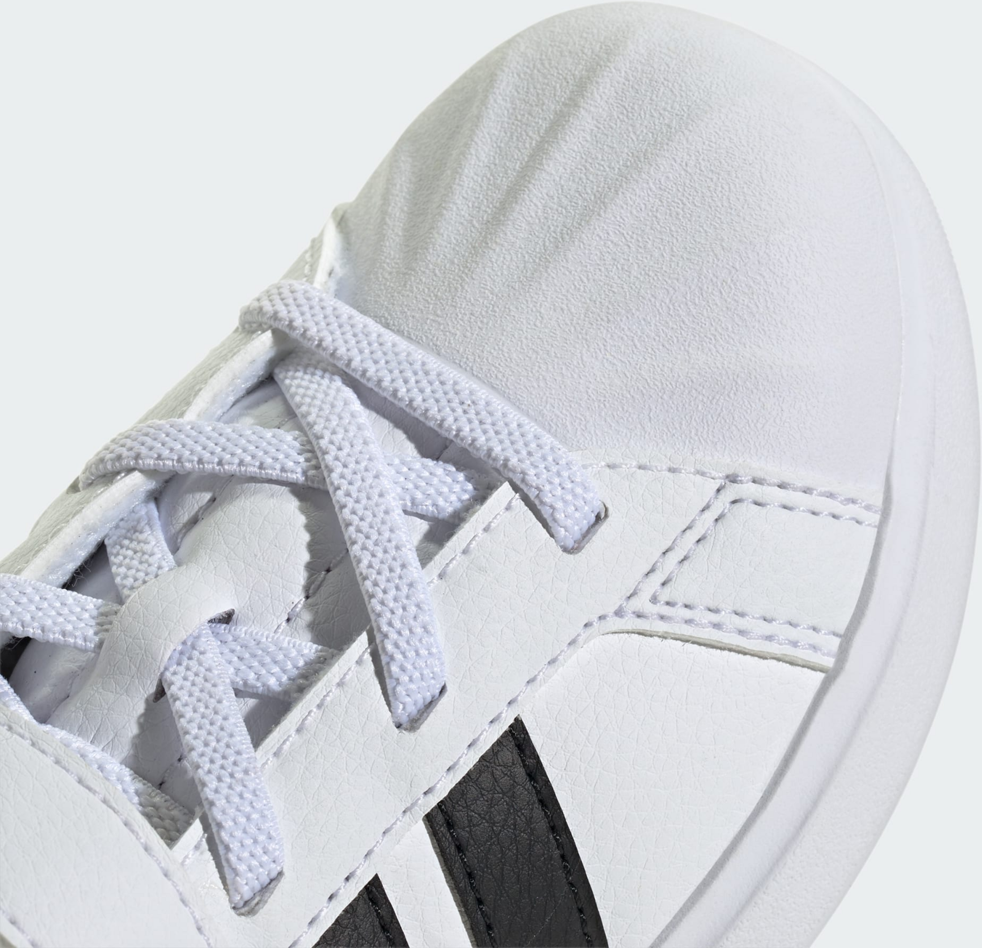 ADIDAS, Adidas Streettalk