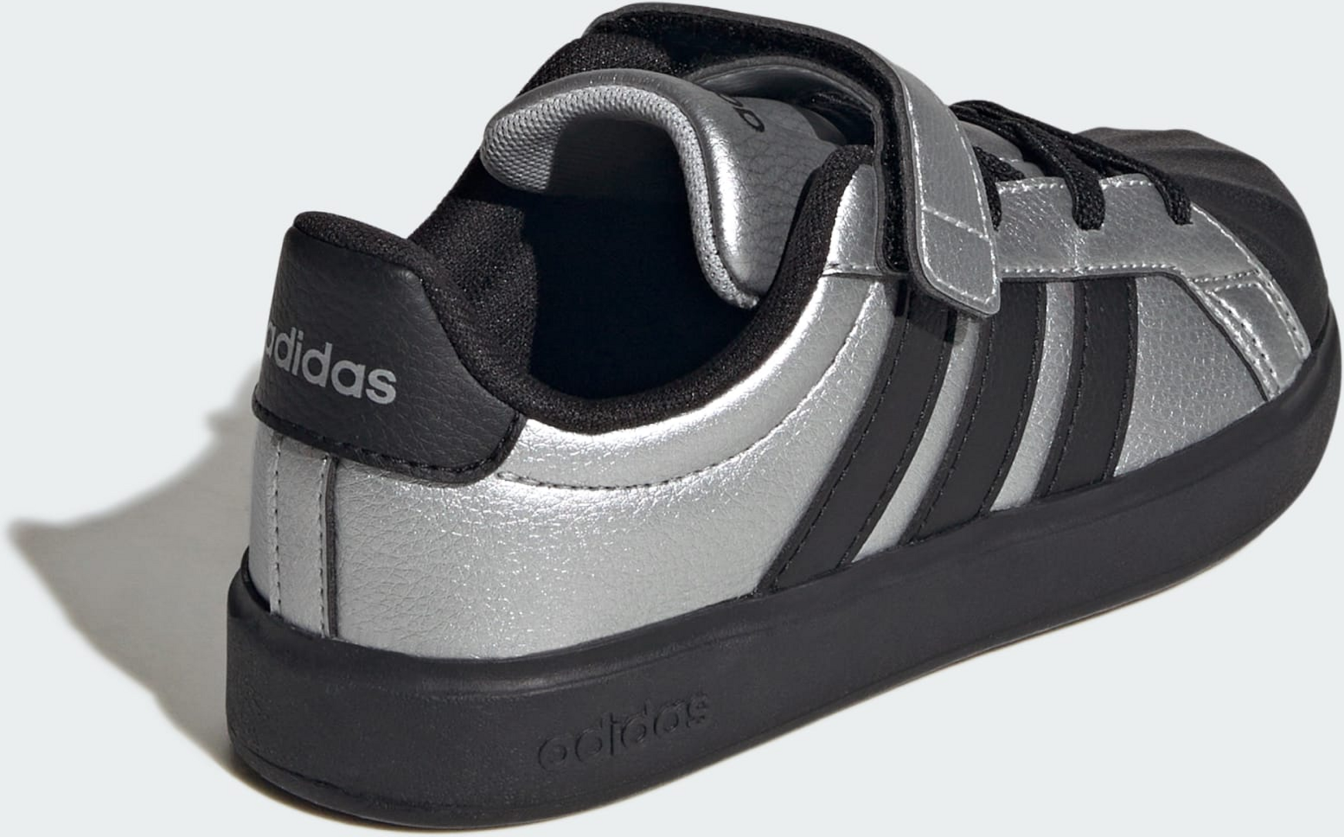 ADIDAS, Adidas Streettalk