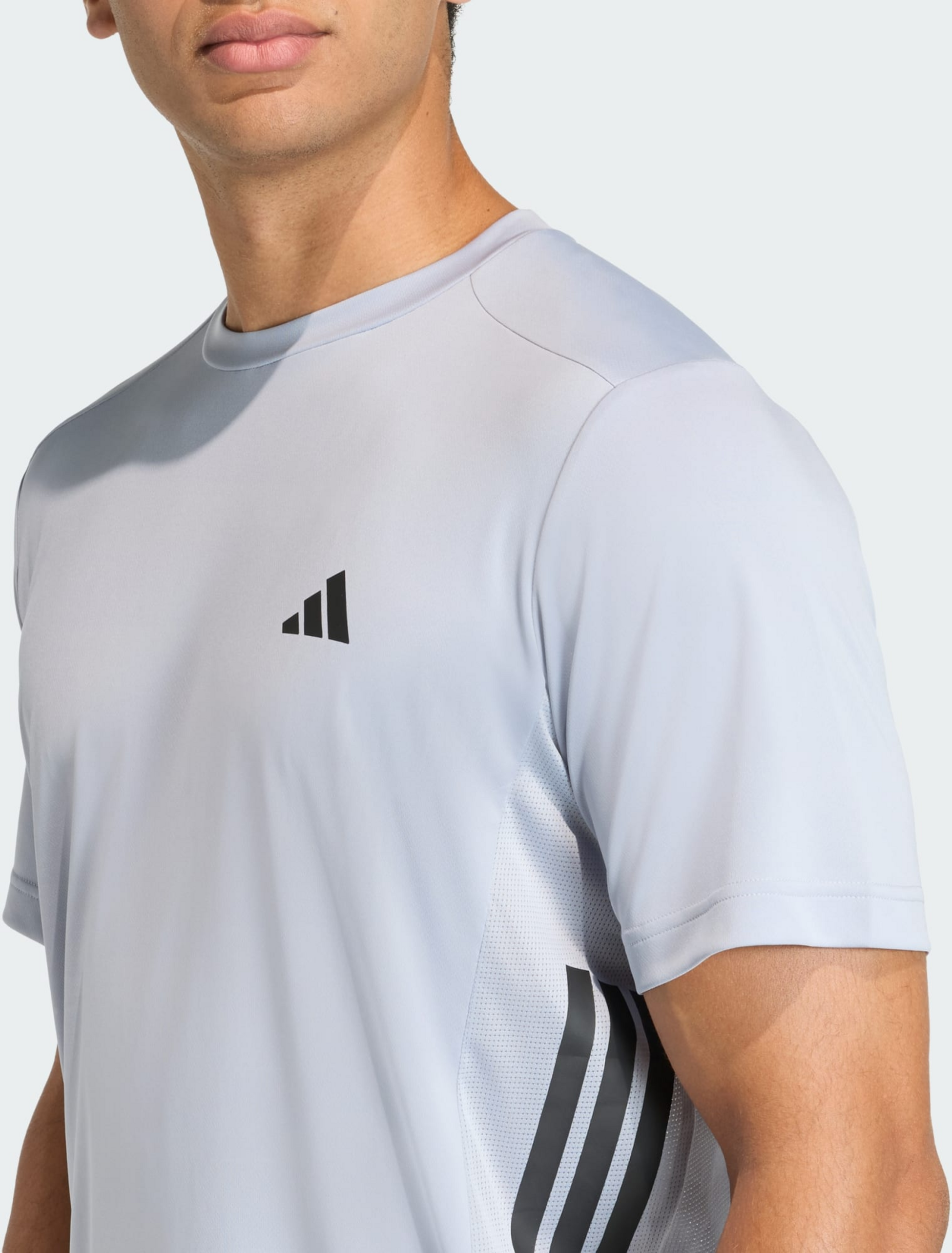 ADIDAS, Adidas Tech Essentials Tränings-t-shirt Med 3-stripes