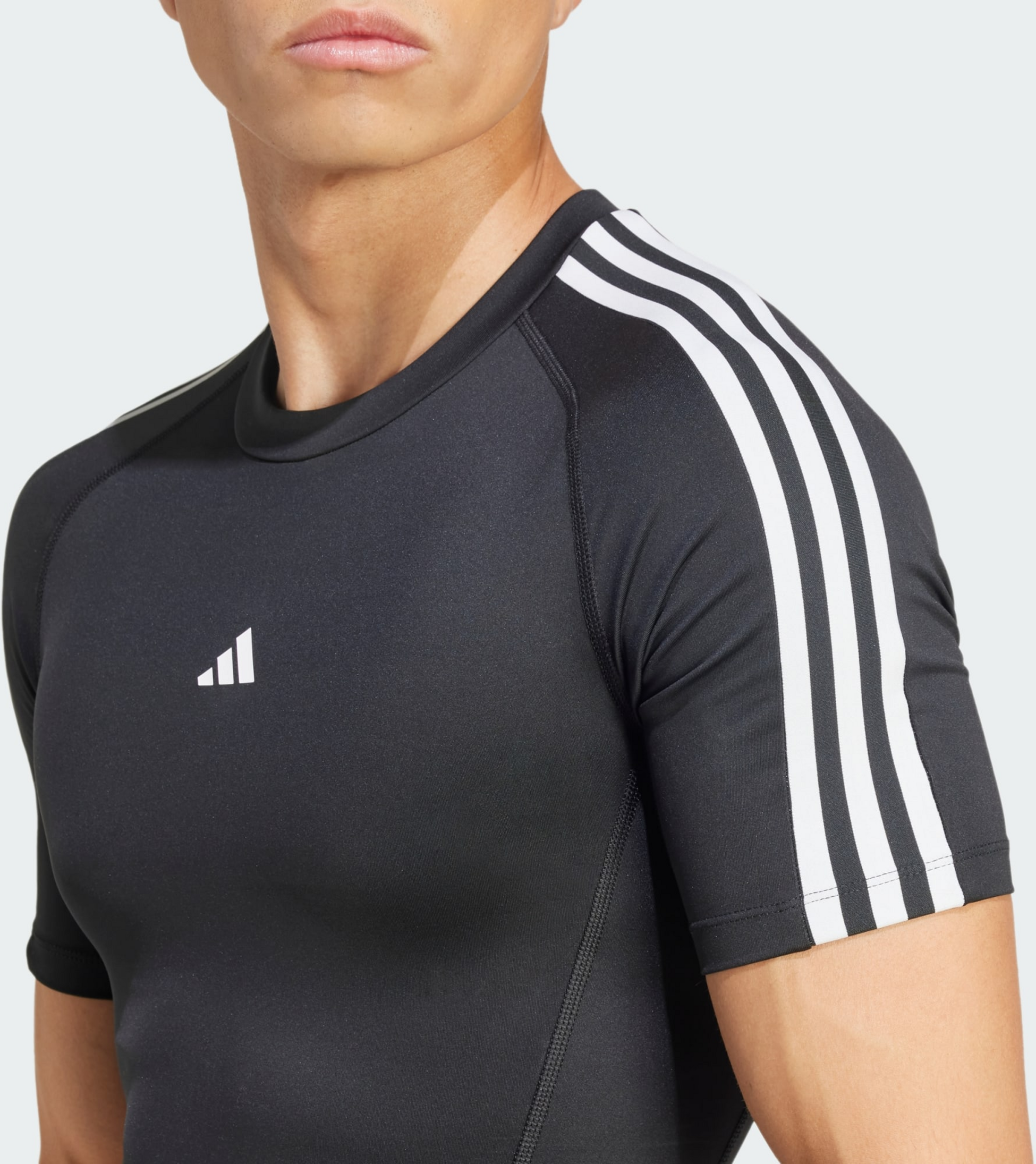 ADIDAS, Adidas Techfit Compression Training 3-stripes T-shirt