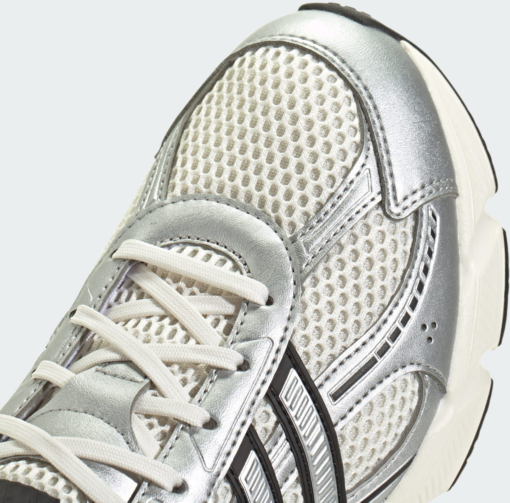 ADIDAS, Adidas Technochaos 2000 Skor