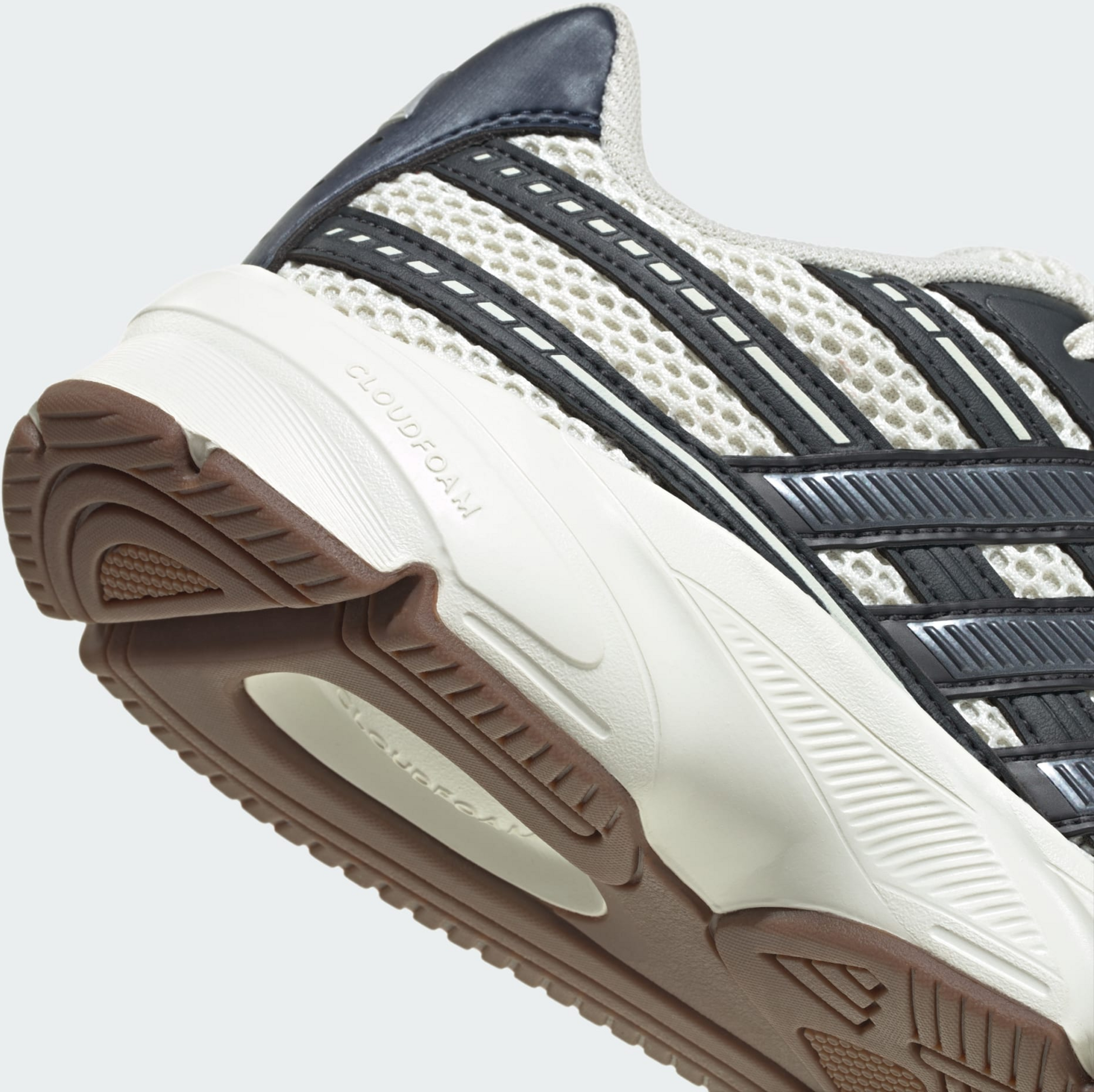 ADIDAS, Adidas Technochaos 2000 Skor