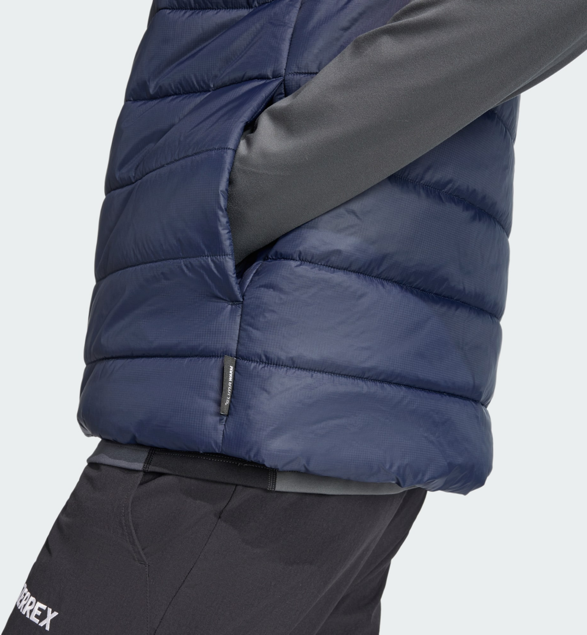 ADIDAS, Adidas Terrex Multi Essentials Climawarm Vadderad Väst