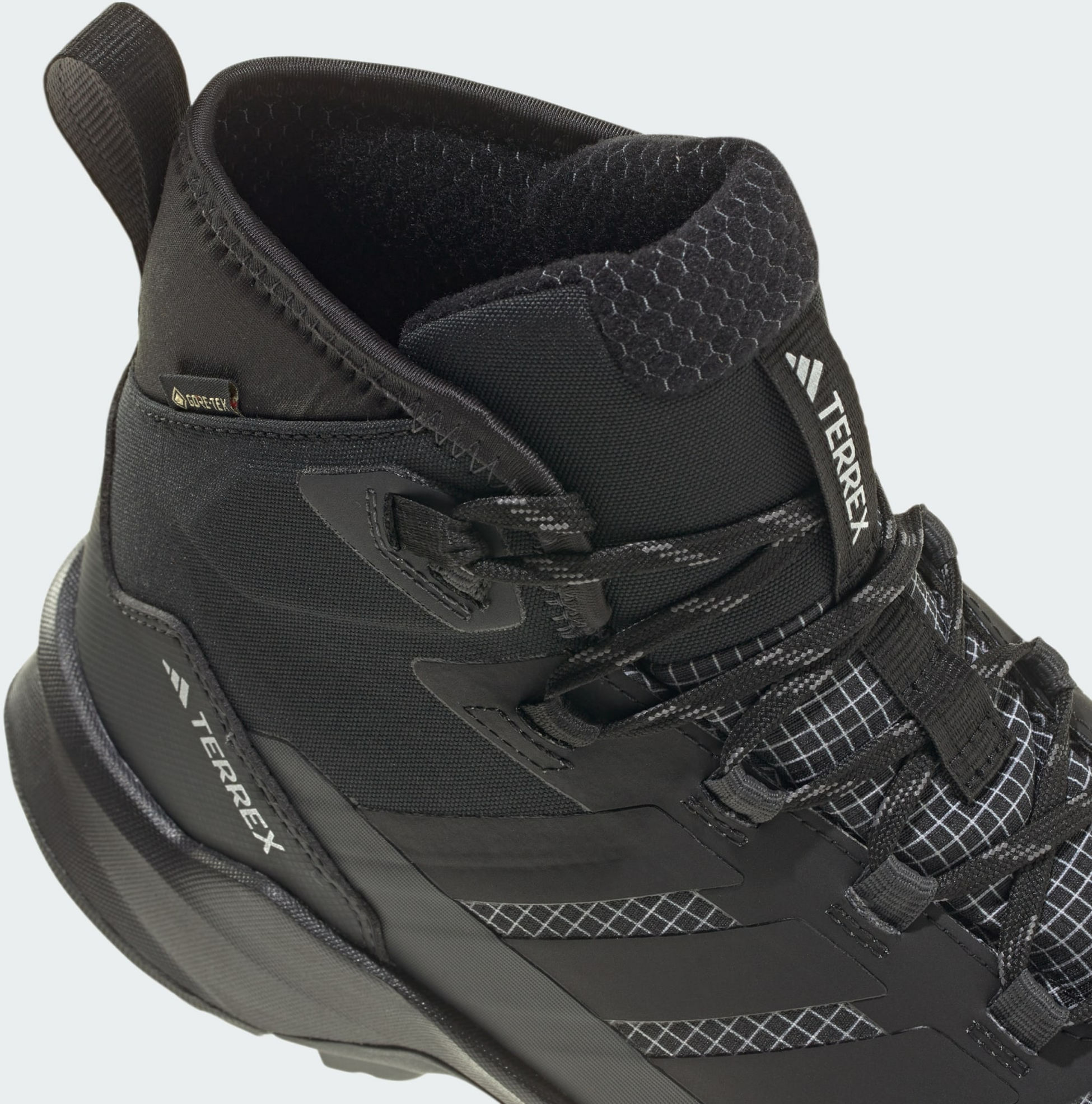 ADIDAS, Adidas Terrex Skychaser Ax5 Mid Gore-tex Climawarm+ Vandringsskor
