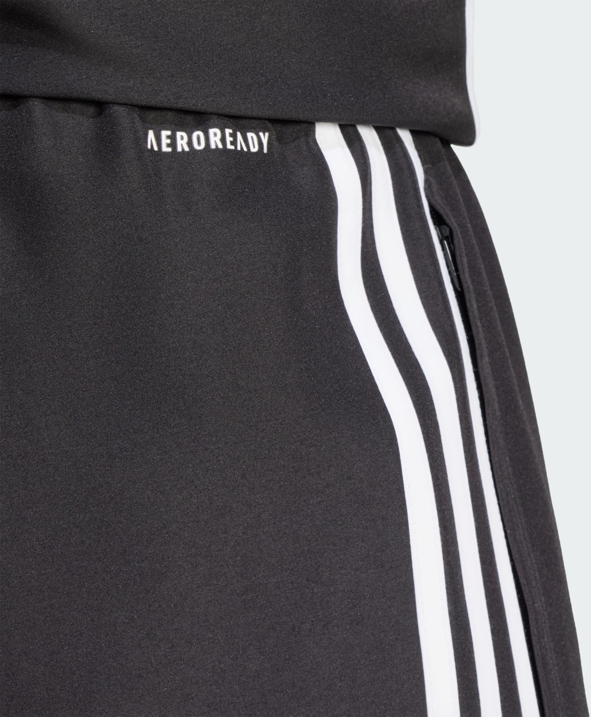 ADIDAS, Adidas Tiro 25 Essentials Woven 3/4 Byxor