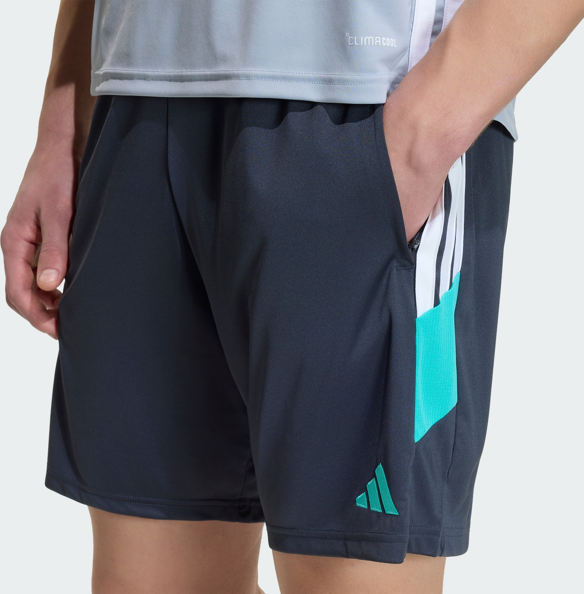 ADIDAS, Adidas Tiro 26 Essentials Shorts