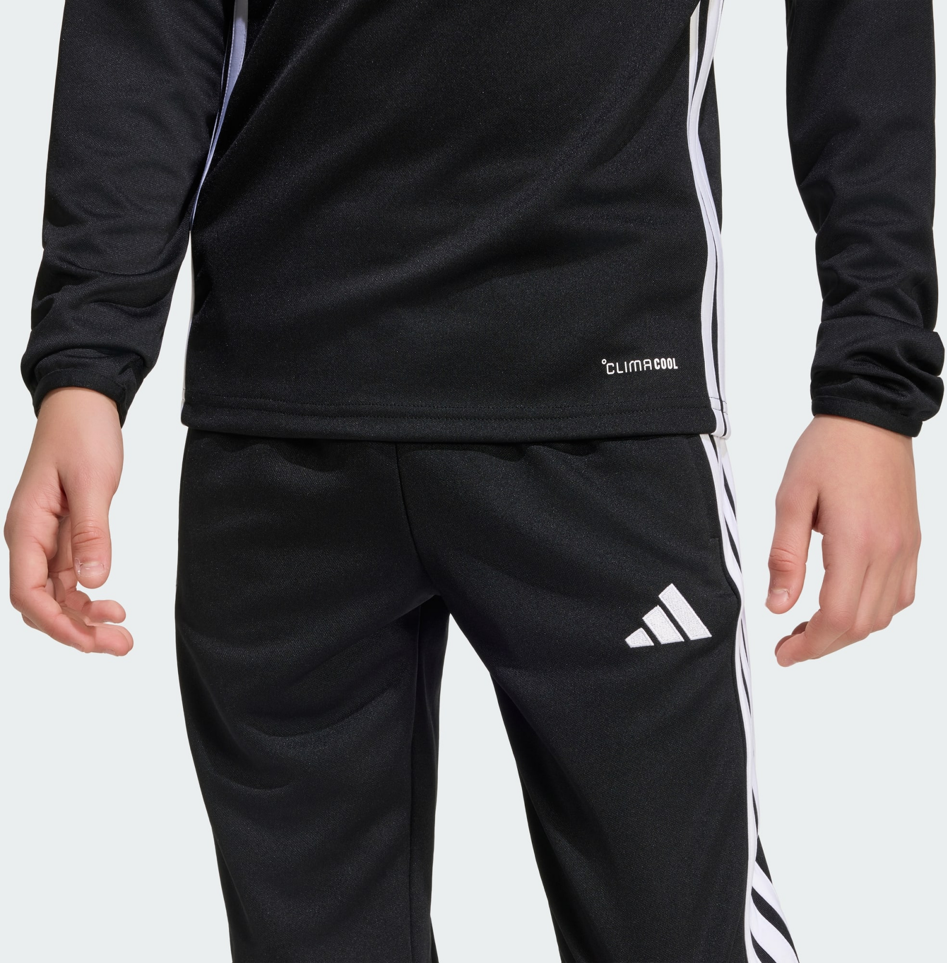 ADIDAS, Adidas Tiro 26 Essentials Tr&auml;ningstr&ouml;ja F&ouml;r Barn