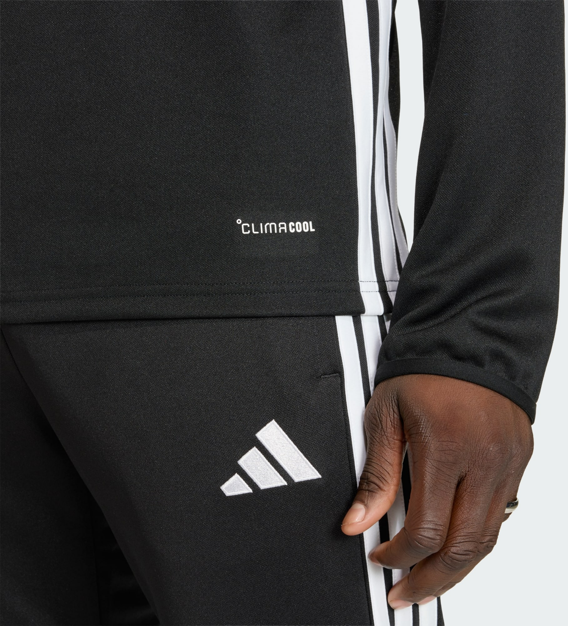 ADIDAS, Adidas Tiro 26 Essentials Tr&auml;ningstr&ouml;ja