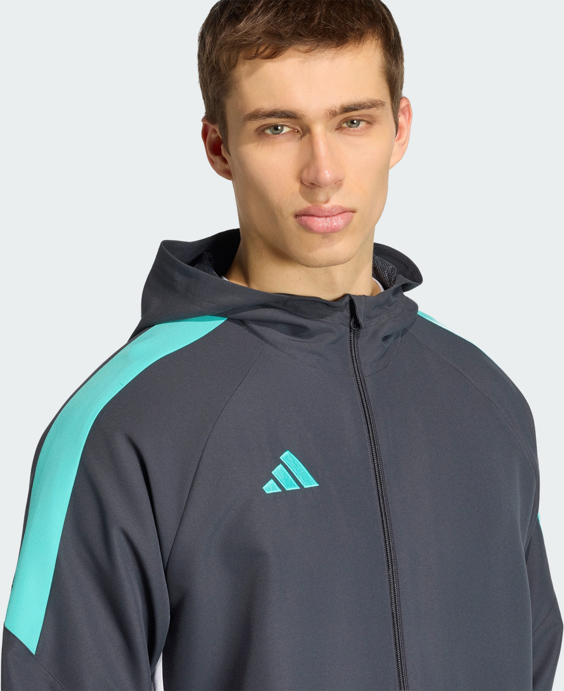 ADIDAS, Adidas Tiro 26 Essentials Woven Huvtr&ouml;ja