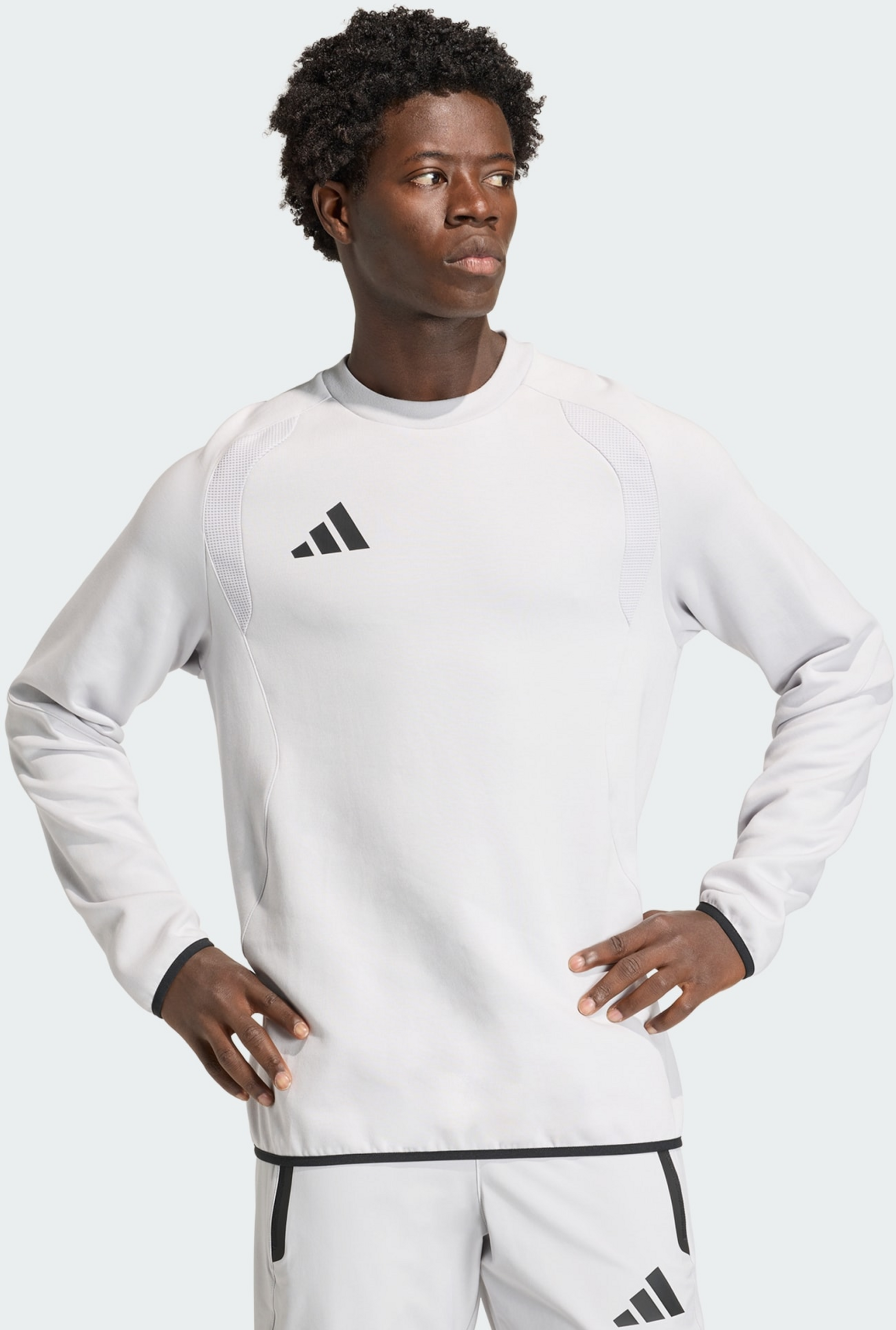 ADIDAS, Adidas Tiro Travel Crew Tr&ouml;ja