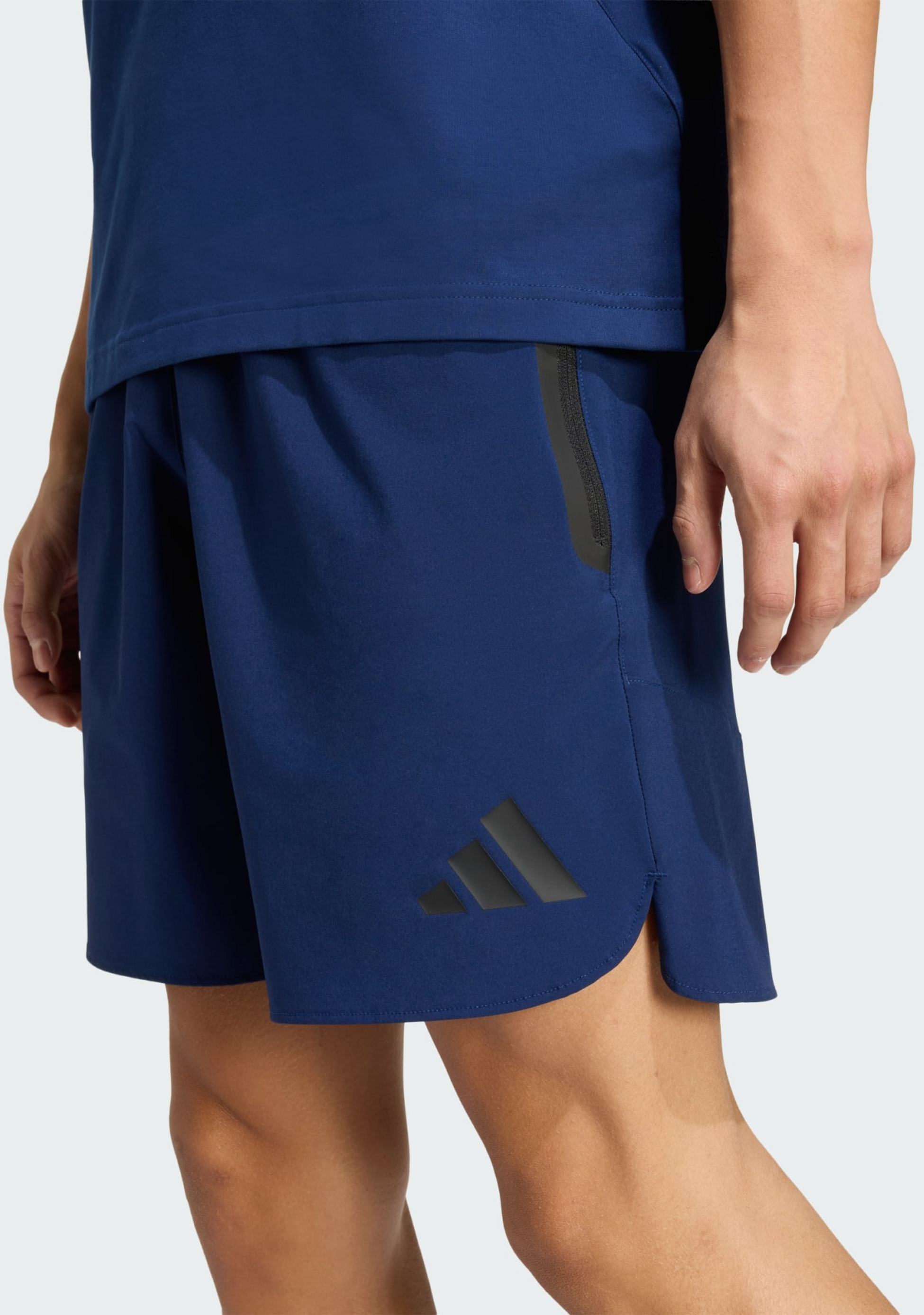 ADIDAS, Adidas Tiro Travel Shorts I V&auml;vt Material