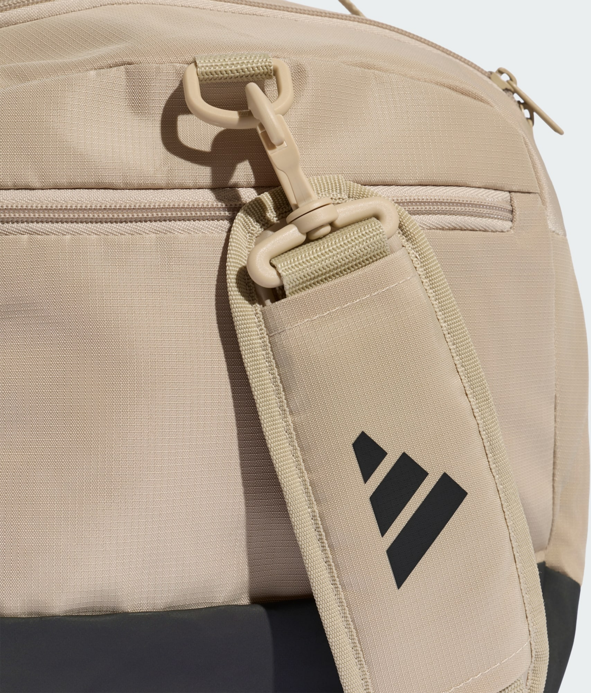 ADIDAS, Adidas Training Defender Liten Duffelv&auml;ska