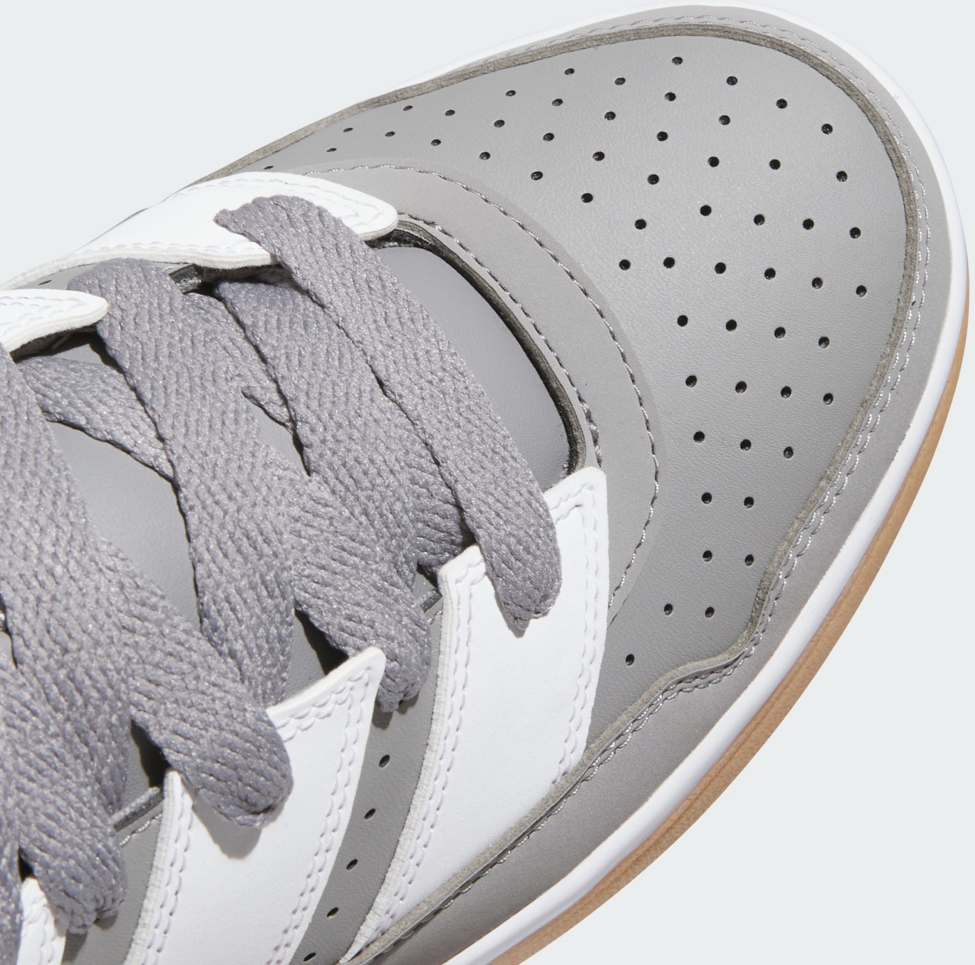 ADIDAS, Adidas Turnaround Skor