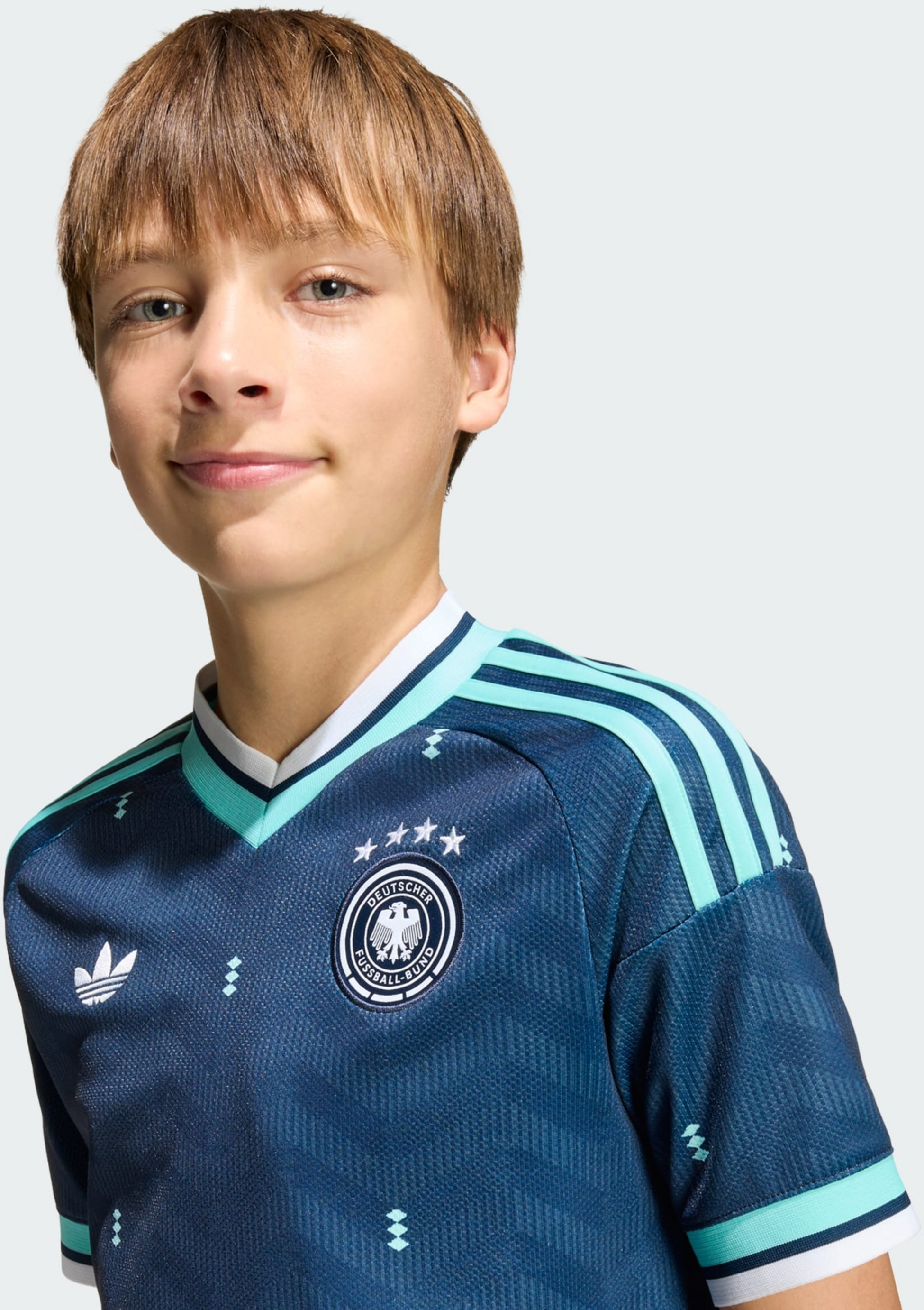 ADIDAS, Adidas Tyskland 26 Bortatr&ouml;ja F&ouml;r Barn